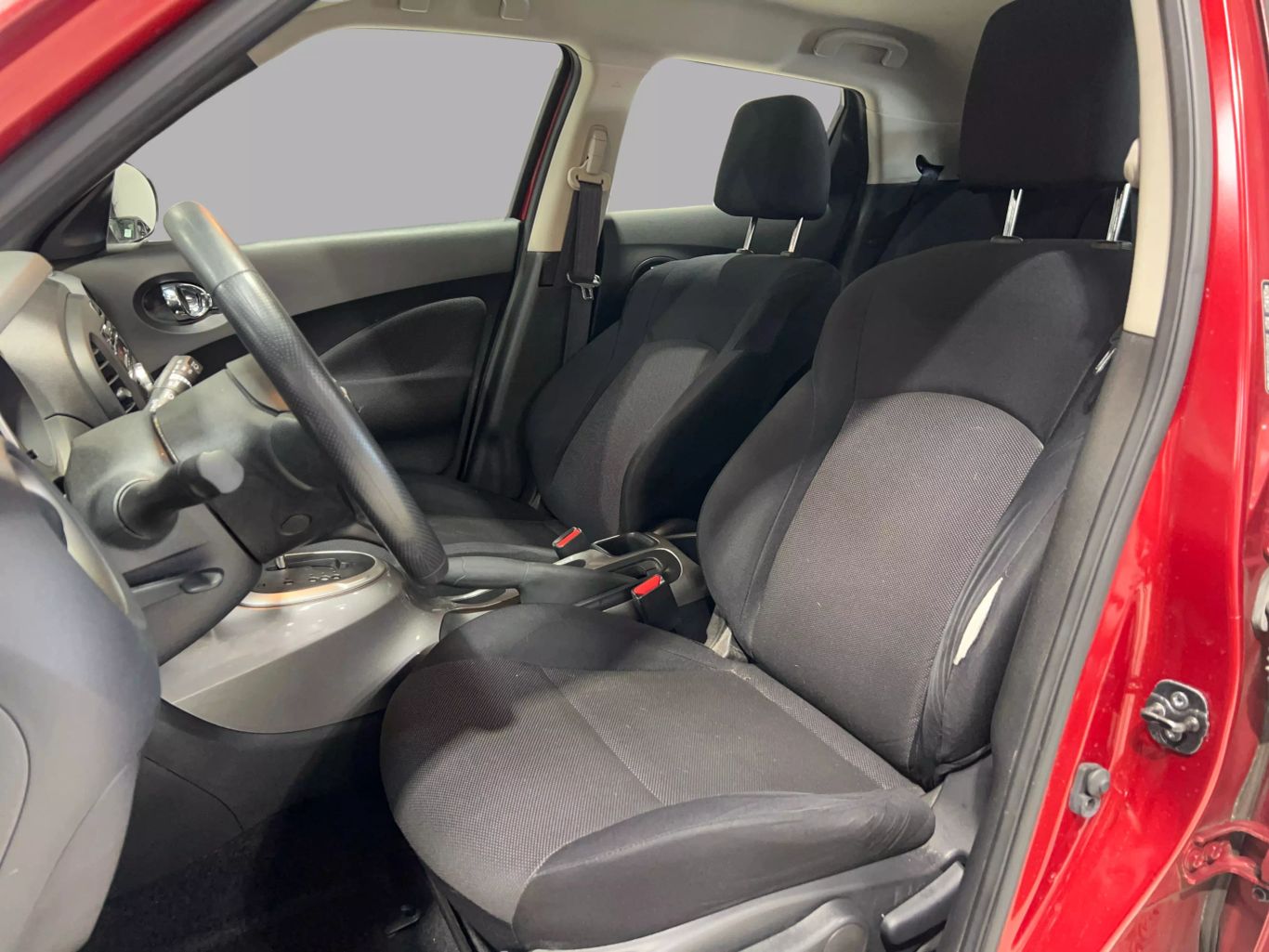 2013 NISSAN JUKE SUV 4-CYL, TURBO, 1.6 LITER S SPORT UTILITY 4D