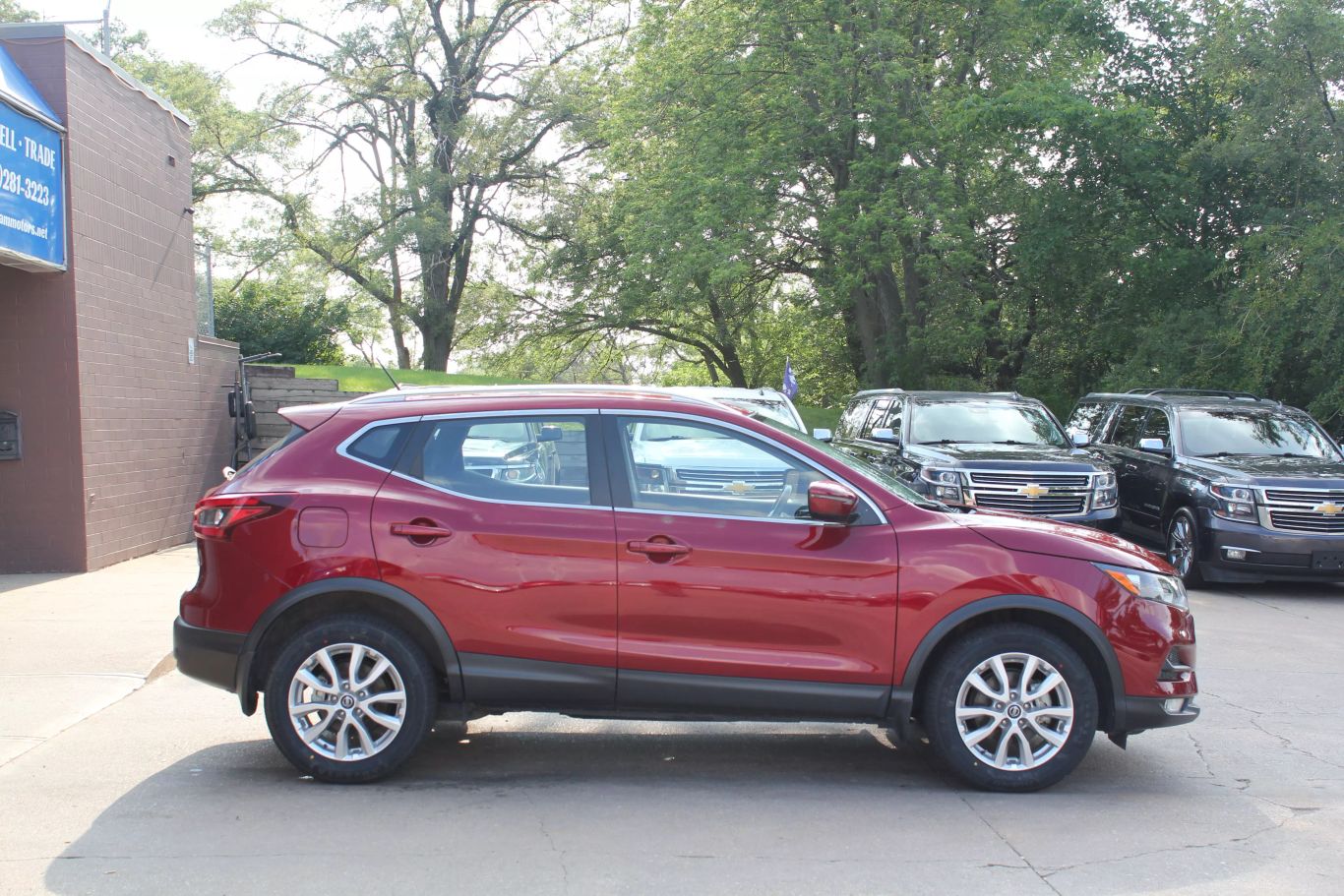 2021 Nissan Rogue Sport Sv Sport Utility 4d - Image 4