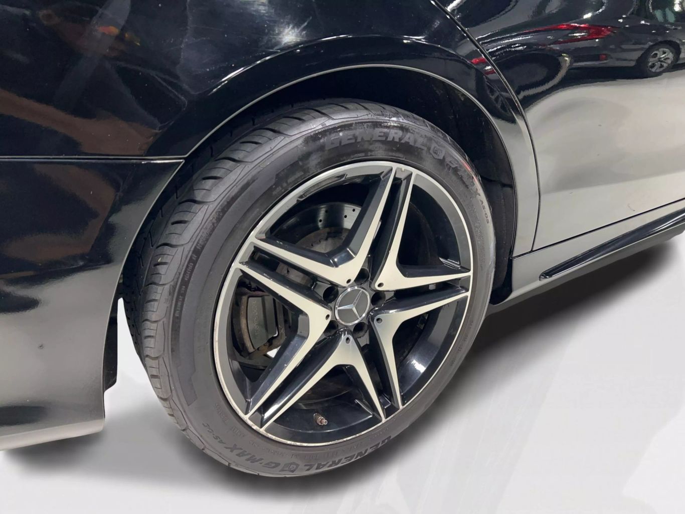 2015 MERCEDES-BENZ S-CLASS SEDAN V8, TT, 4.7L S 550 4MATIC SEDAN 4D