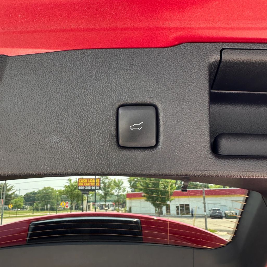 2022 FORD ESCAPE SUV 4-CYL, HYBRID, 2.5 LITER TITANIUM HYBRID SPORT UTILITY 4D