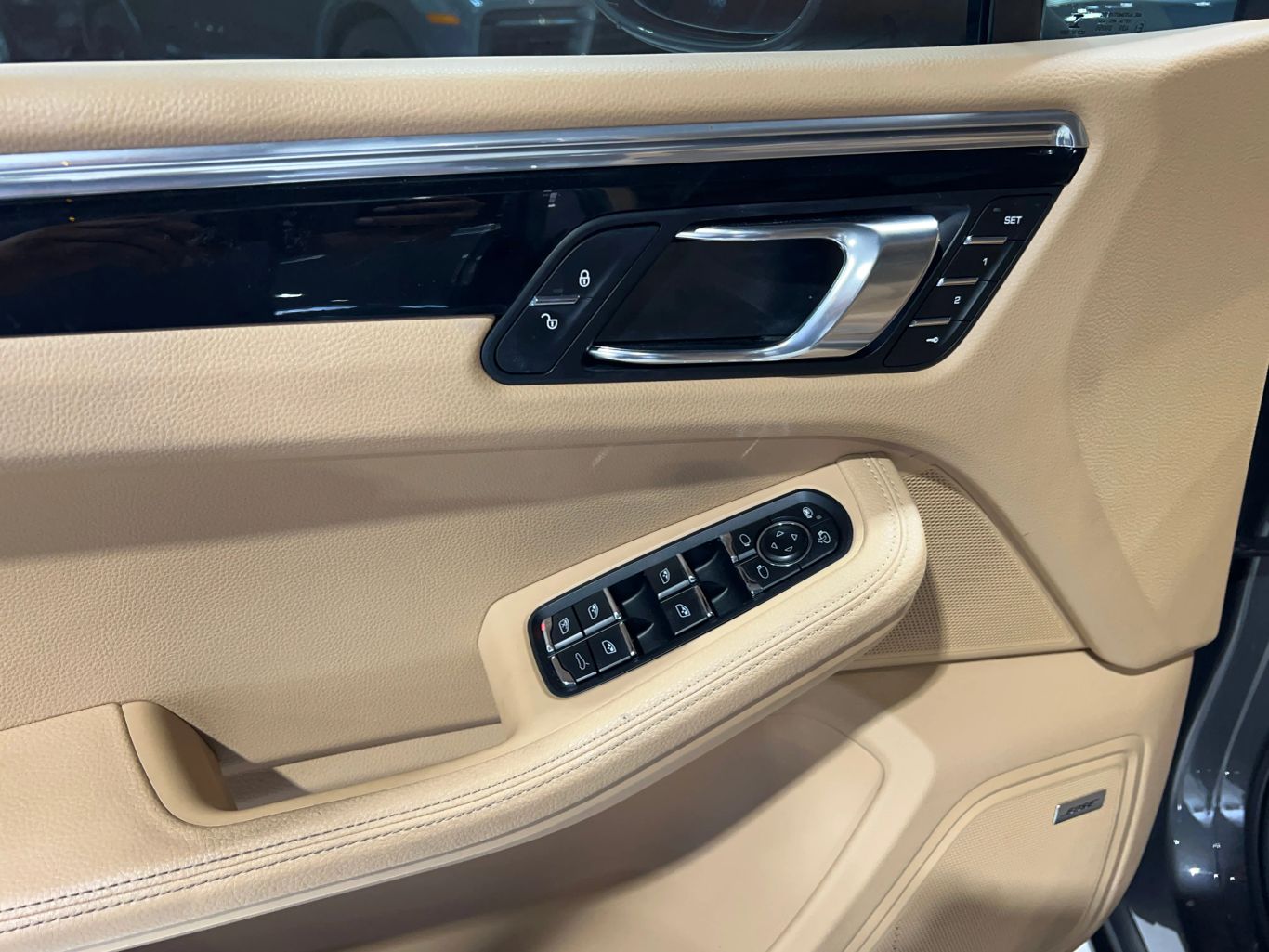 2015 PORSCHE MACAN SUV V6, TWIN TURBO, 3.0 LITER S SPORT UTILITY 4D