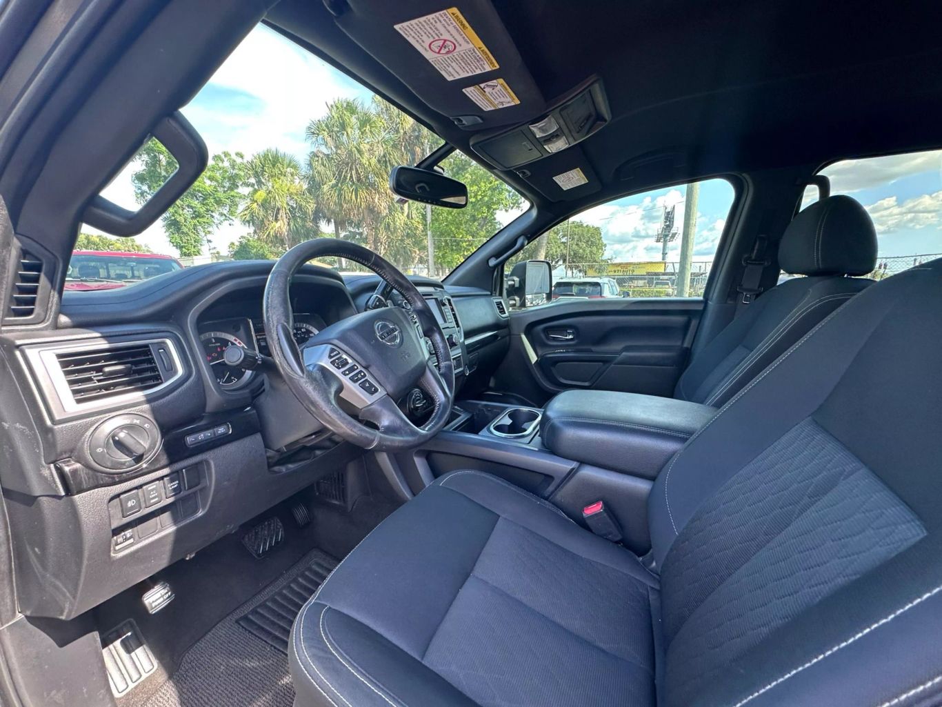 2019 NISSAN TITAN XD CREW CAB PICKUP V8, TURBO DIESEL, 5.0 LITER SV PICKUP 4D 6 1/2 FT - Tampa Motor Cars