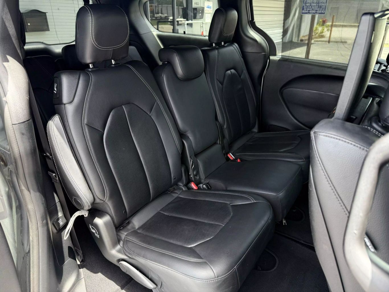 2019 CHRYSLER PACIFICA VAN V6, 3.6 LITER TOURING L PLUS MINIVAN 4D