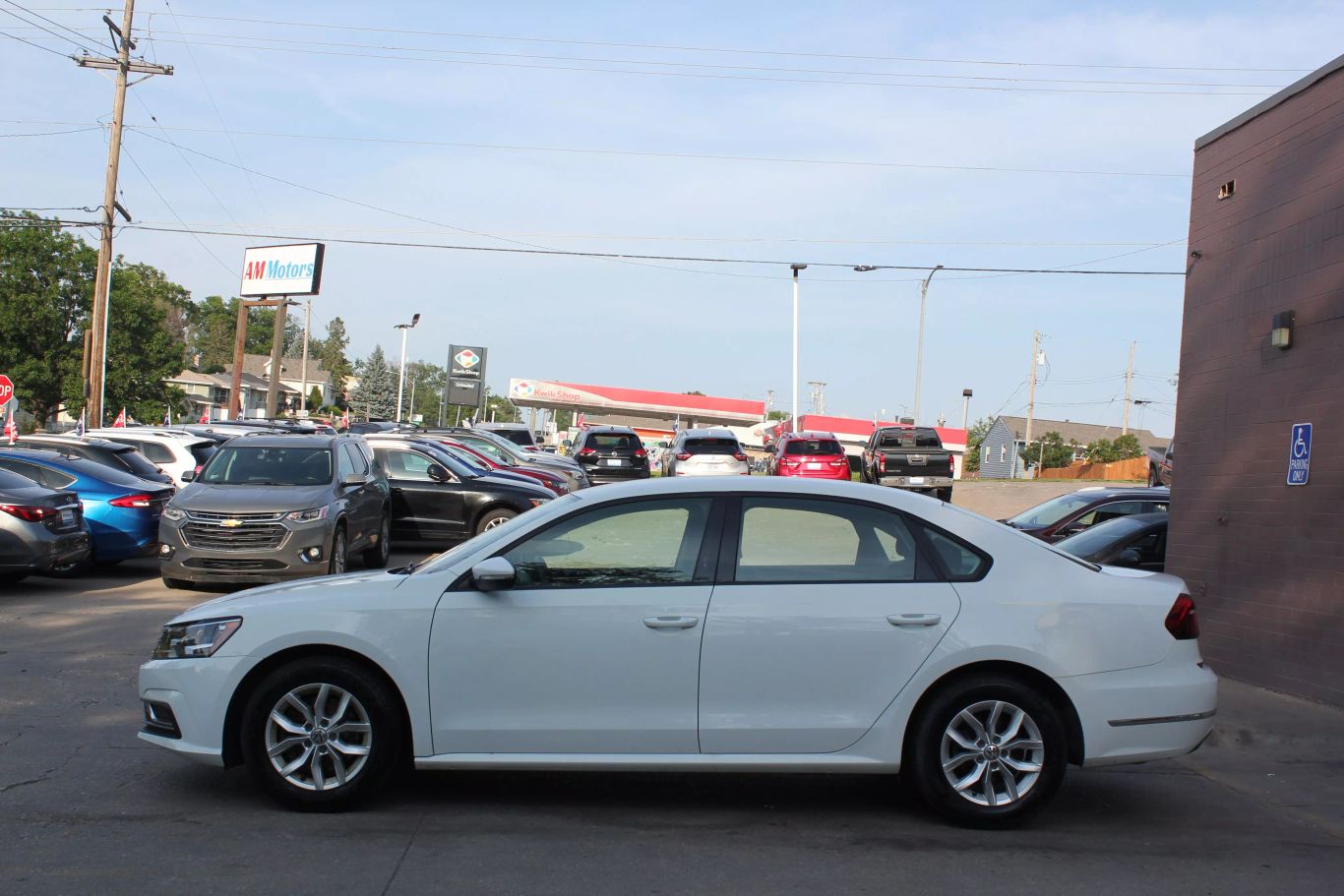 2018 Volkswagen Passat 2.0t R-line Sedan 4d - Image 4
