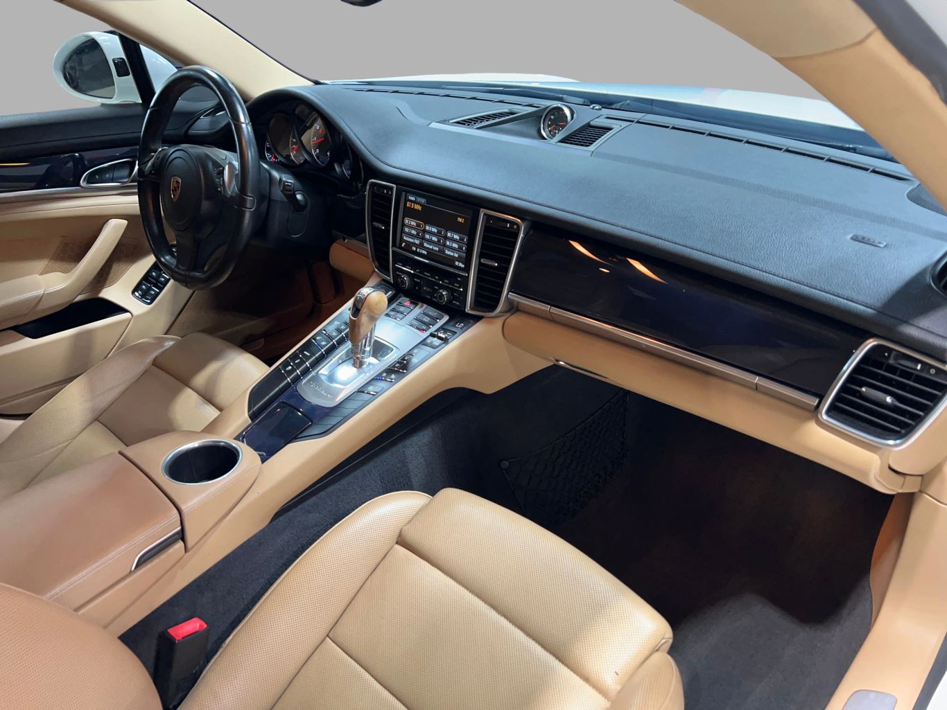 2016 PORSCHE PANAMERA SEDAN V6, 3.6 LITER 4 EDITION SEDAN 4D
