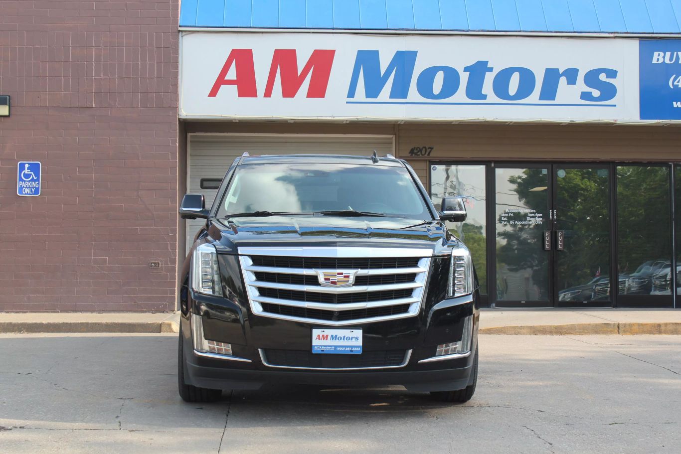 2015 Cadillac Escalade Esv Premium Sport Utility 4d - Image 2