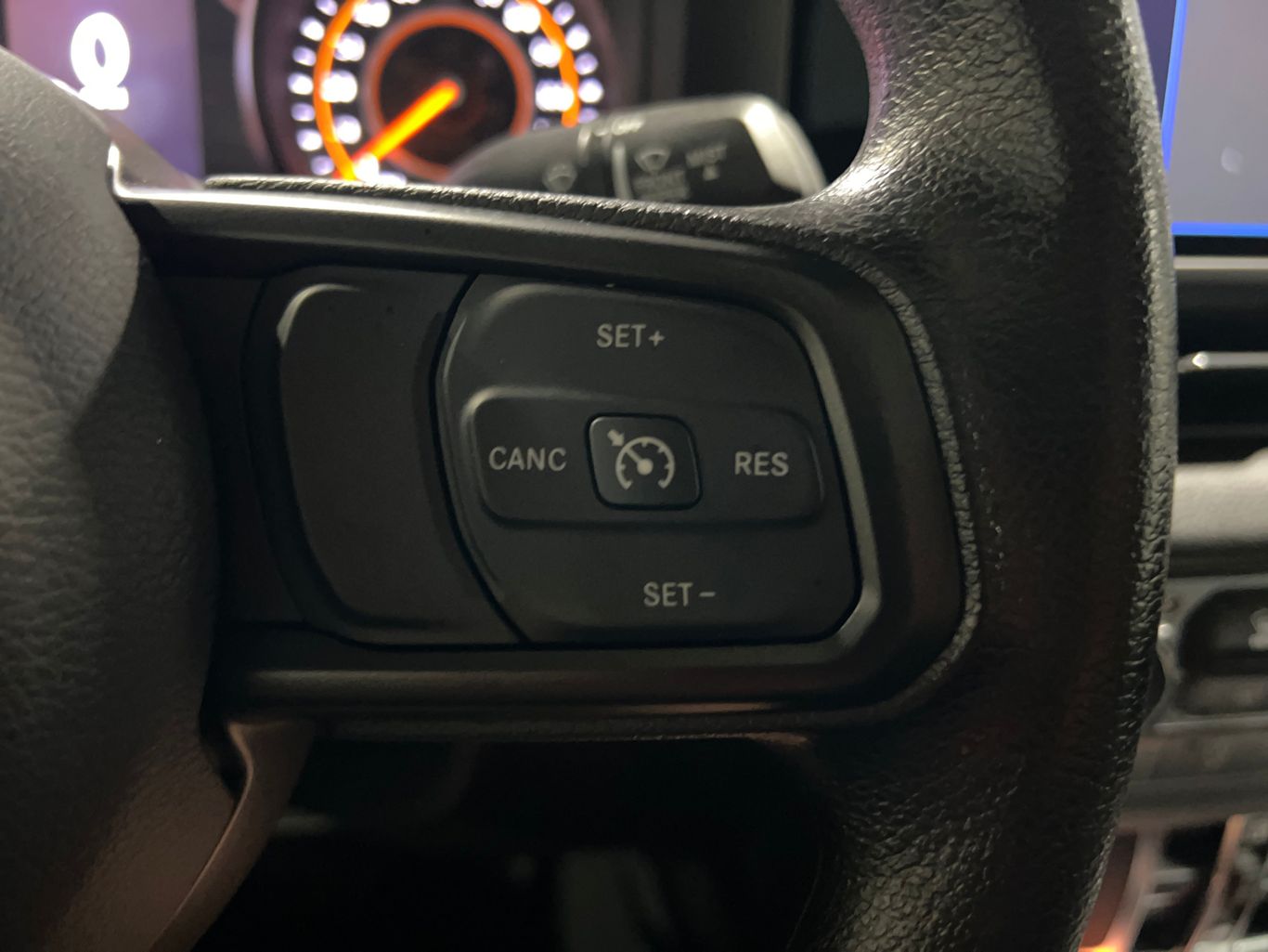 2024 JEEP GLADIATOR PICKUP V6, VVT, 3.6 LITER SPORT S PICKUP 4D 5 FT