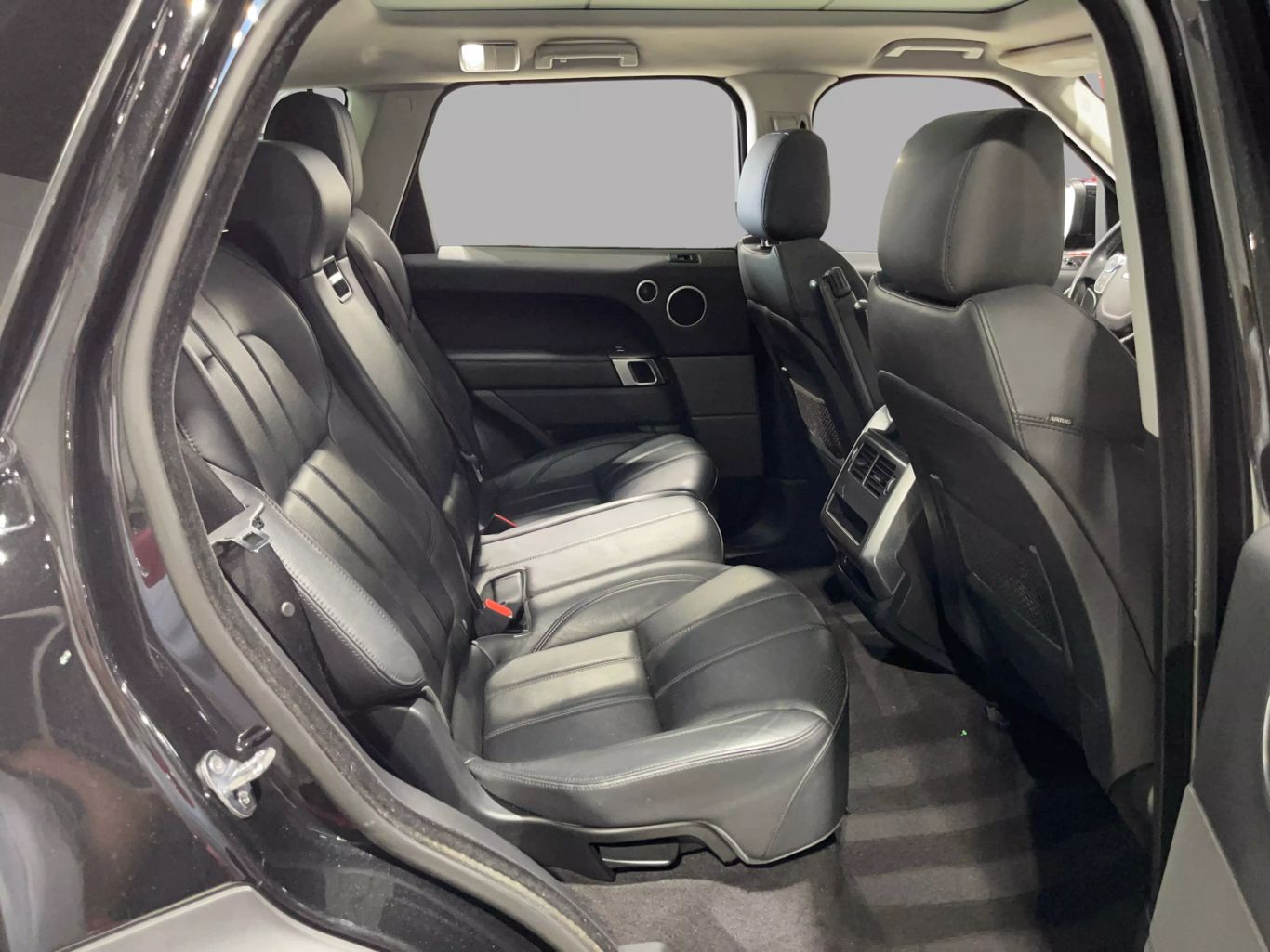 2017 LAND ROVER RANGE ROVER SPORT SUV V6, SUPERCHARGED, 3.0 LITER SE SPORT UTILITY 4D