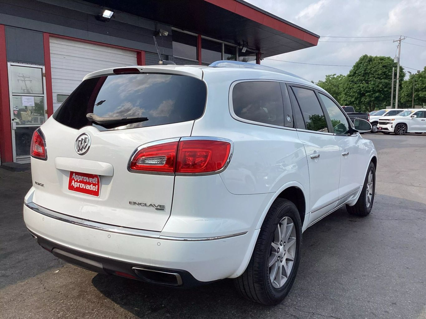 2016 Buick Enclave - Image 10