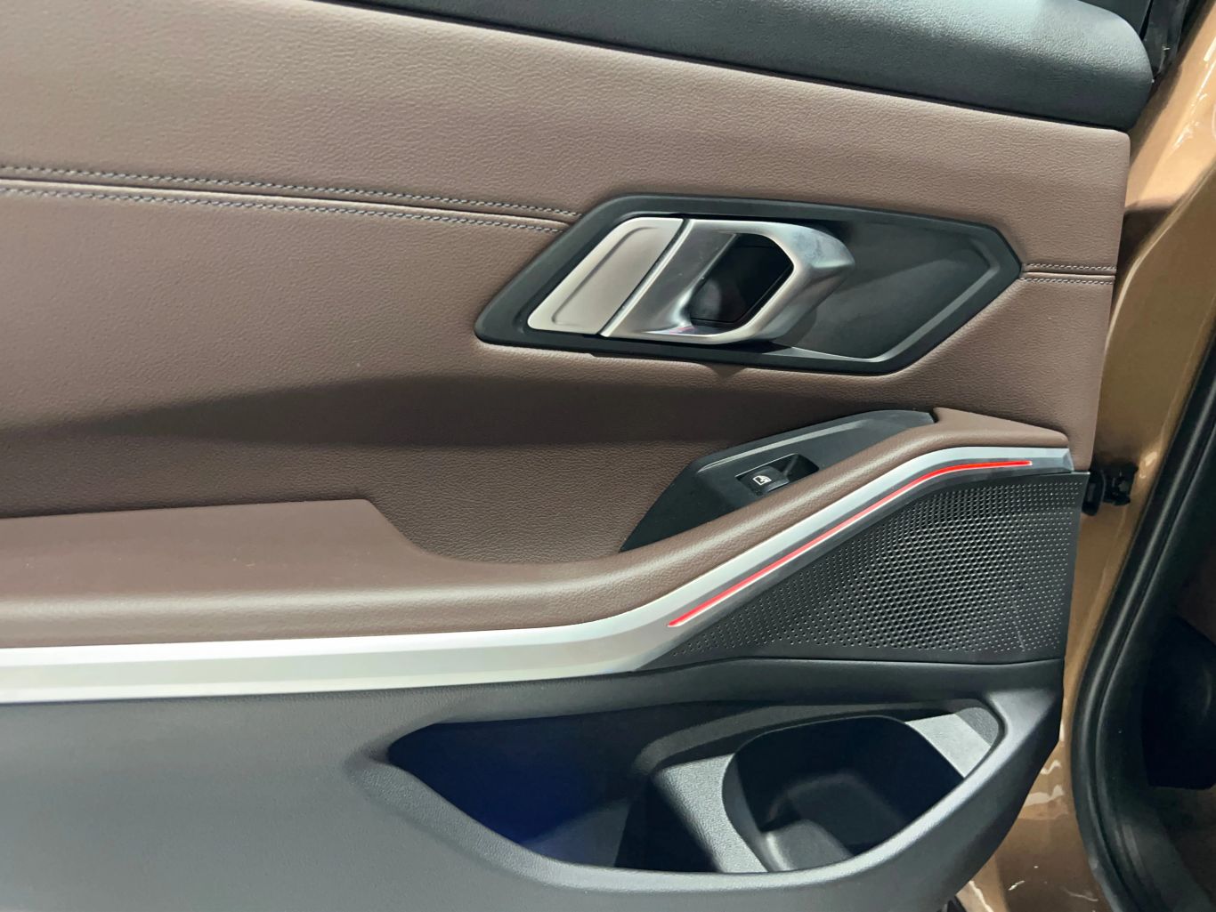 2019 BMW 3 SERIES SEDAN 4-CYL, TURBO, 2.0 LITER 330I XDRIVE SEDAN 4D