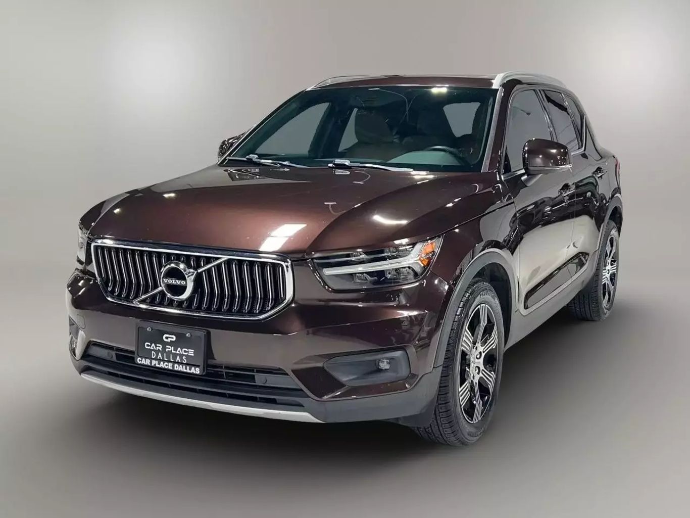 2019 VOLVO XC40 SUV 4-CYL, DRIVE-E, TURBO, 2.0 LITER T5 INSCRIPTION SPORT UTILITY 4D