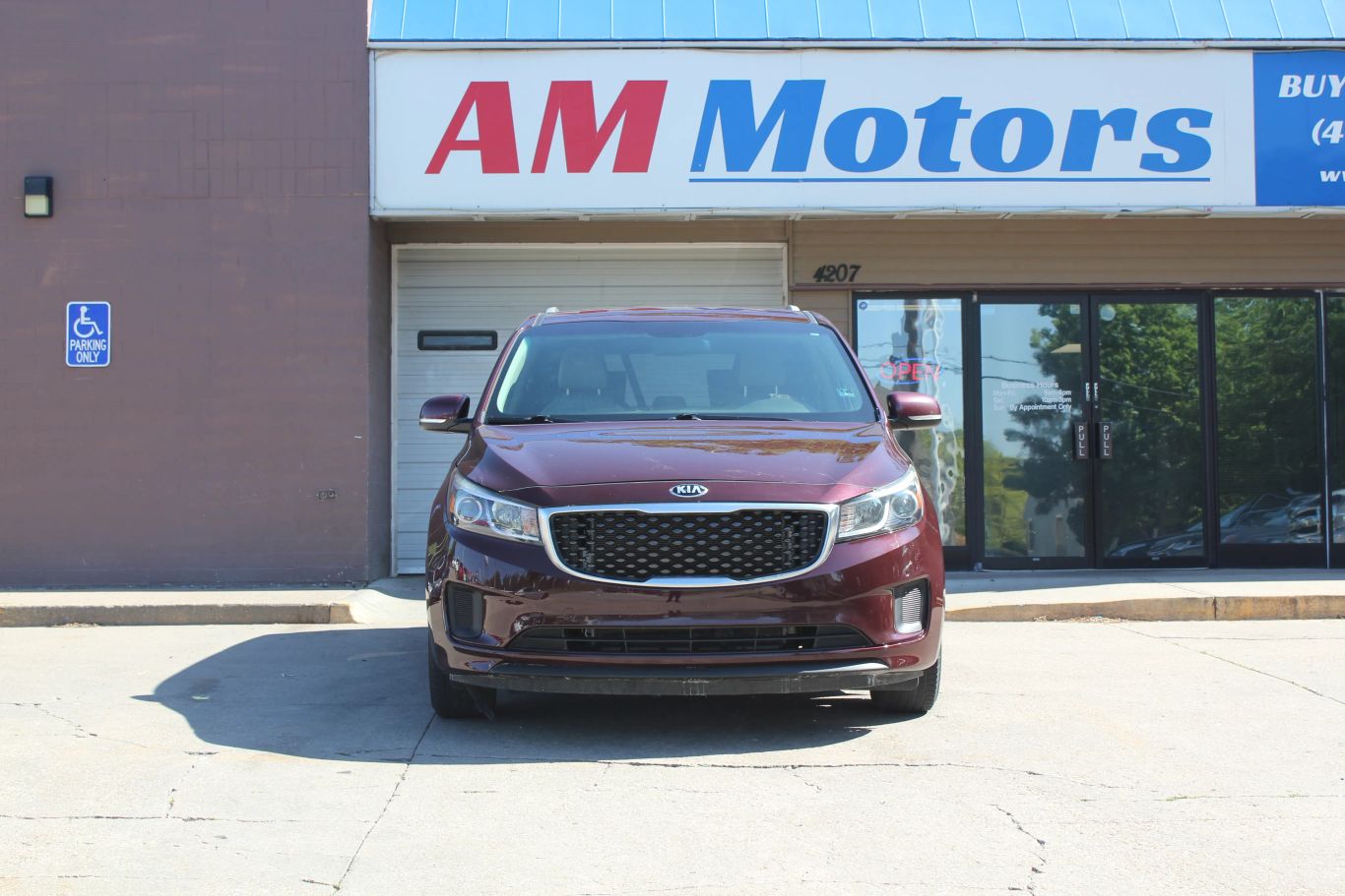 2016 Kia Sedona Lx Minivan 4d - Image 2