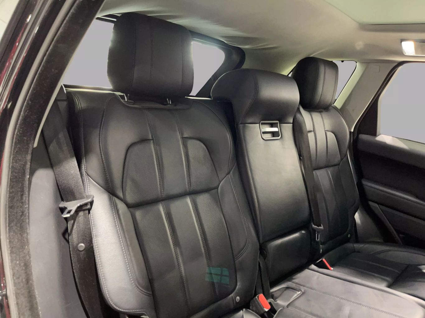 2017 LAND ROVER RANGE ROVER SPORT SUV V6, SUPERCHARGED, 3.0 LITER SE SPORT UTILITY 4D