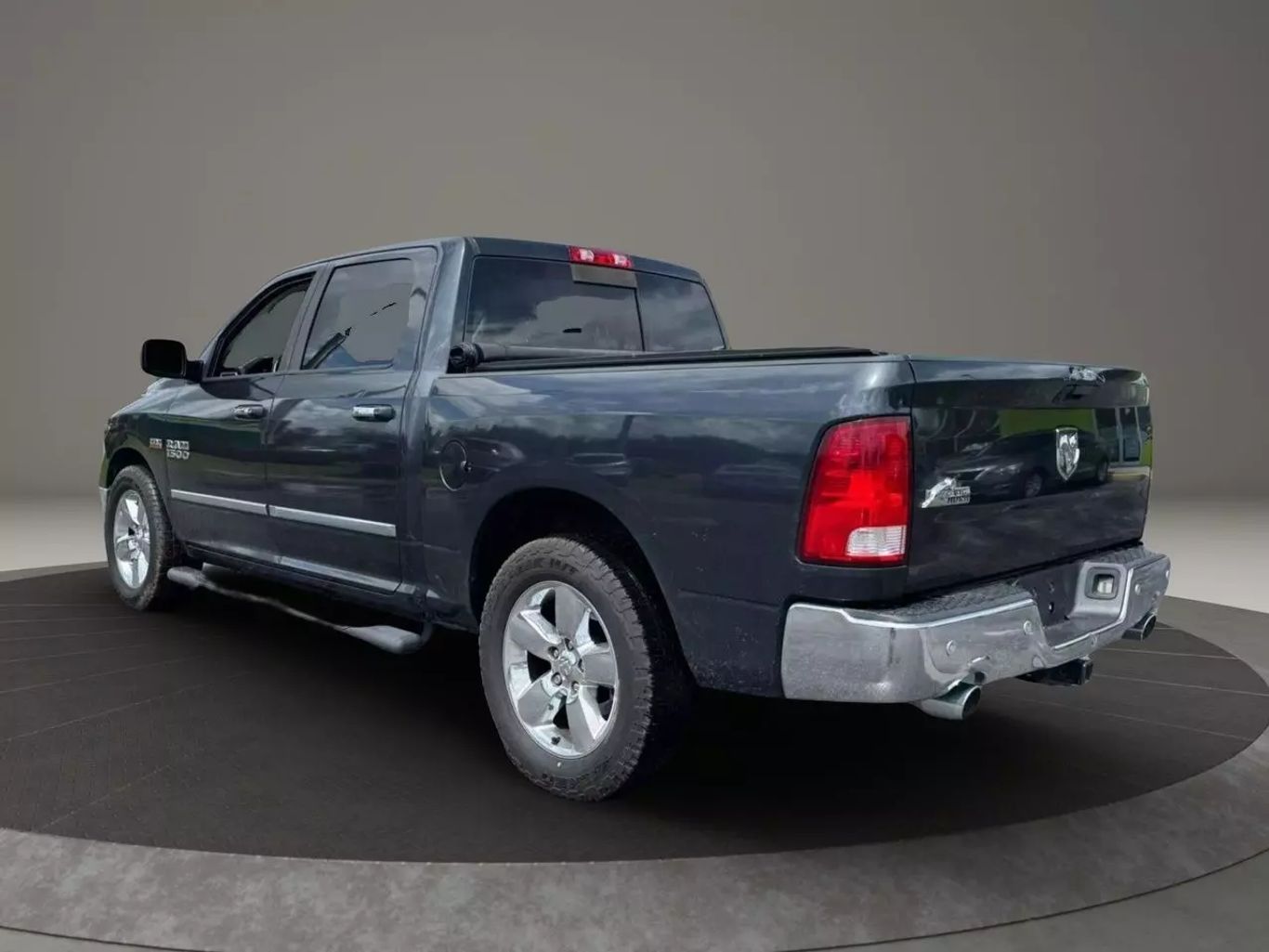 2016 RAM 1500 CREW CAB PICKUP V8, HEMI, 5.7 LITER SLT PICKUP 4D 5 1/2 FT