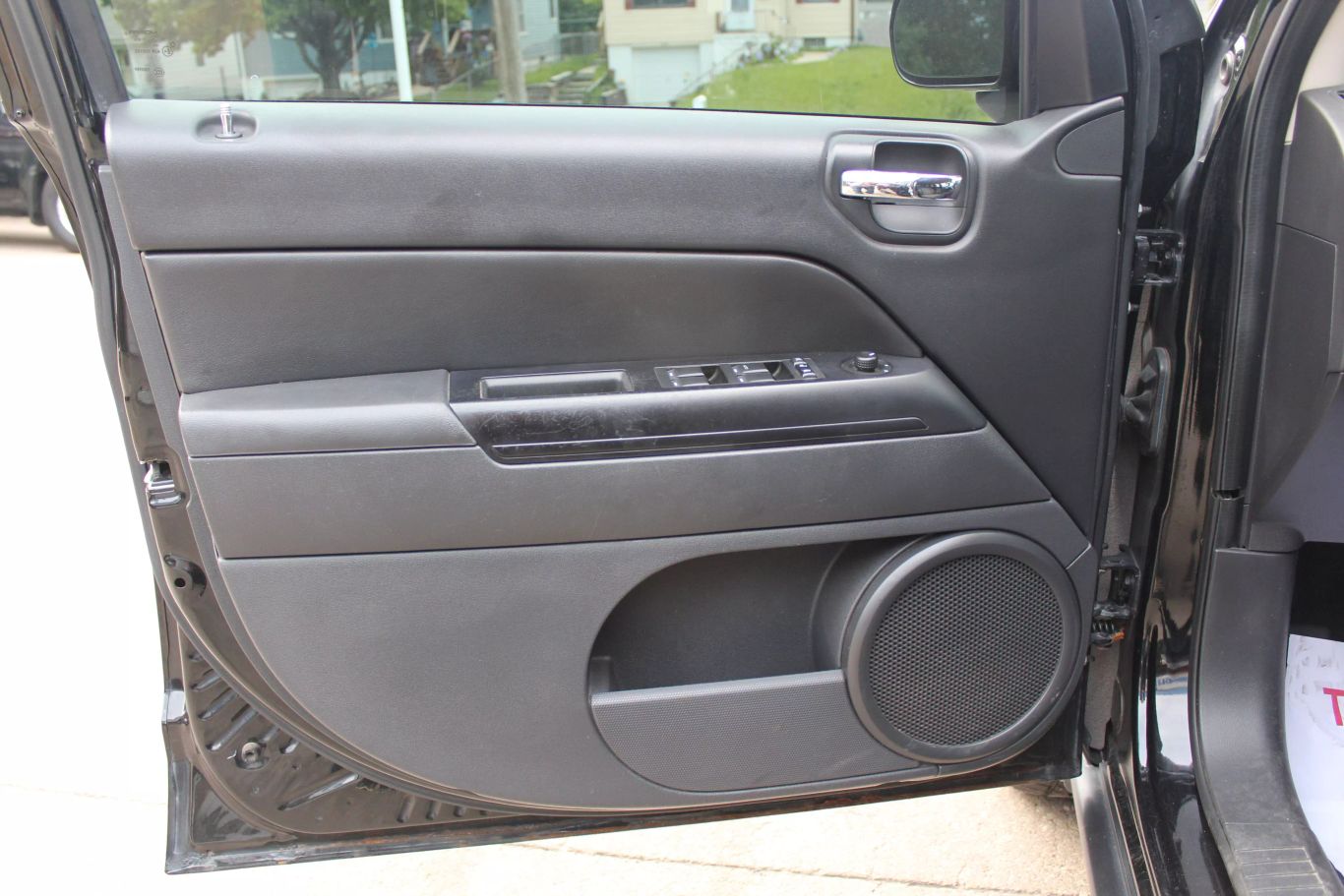 2013 Jeep Compass Sport Suv 4d - Image 16