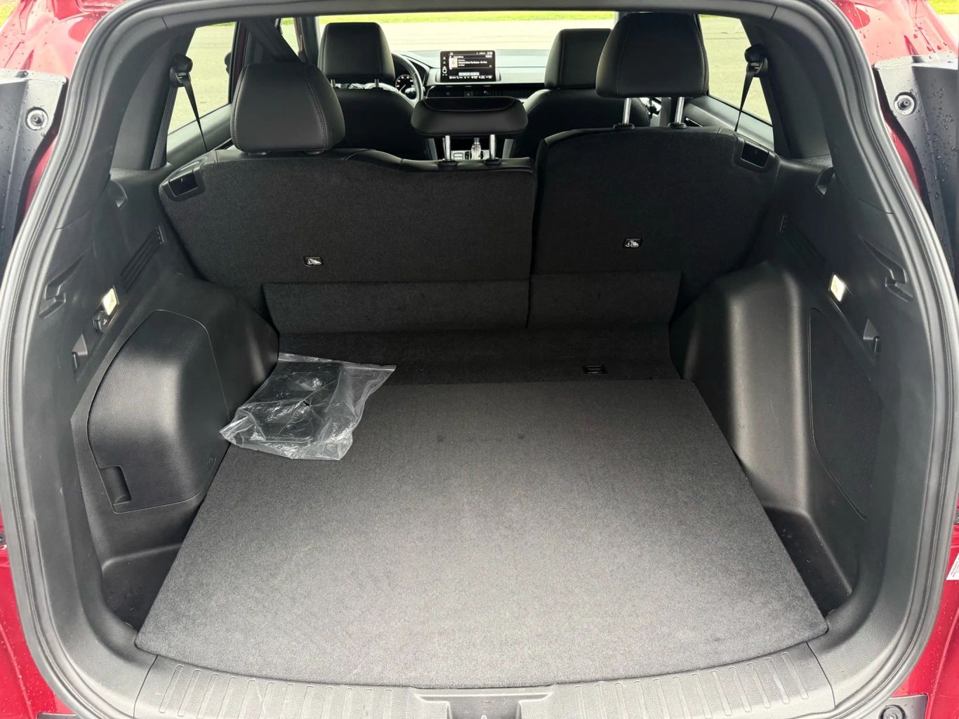 2023 HONDA CR-V HYBRID SUV 4-CYL, HYBRID, 2.0 LITER SPORT TOURING SPORT UTILITY 4D