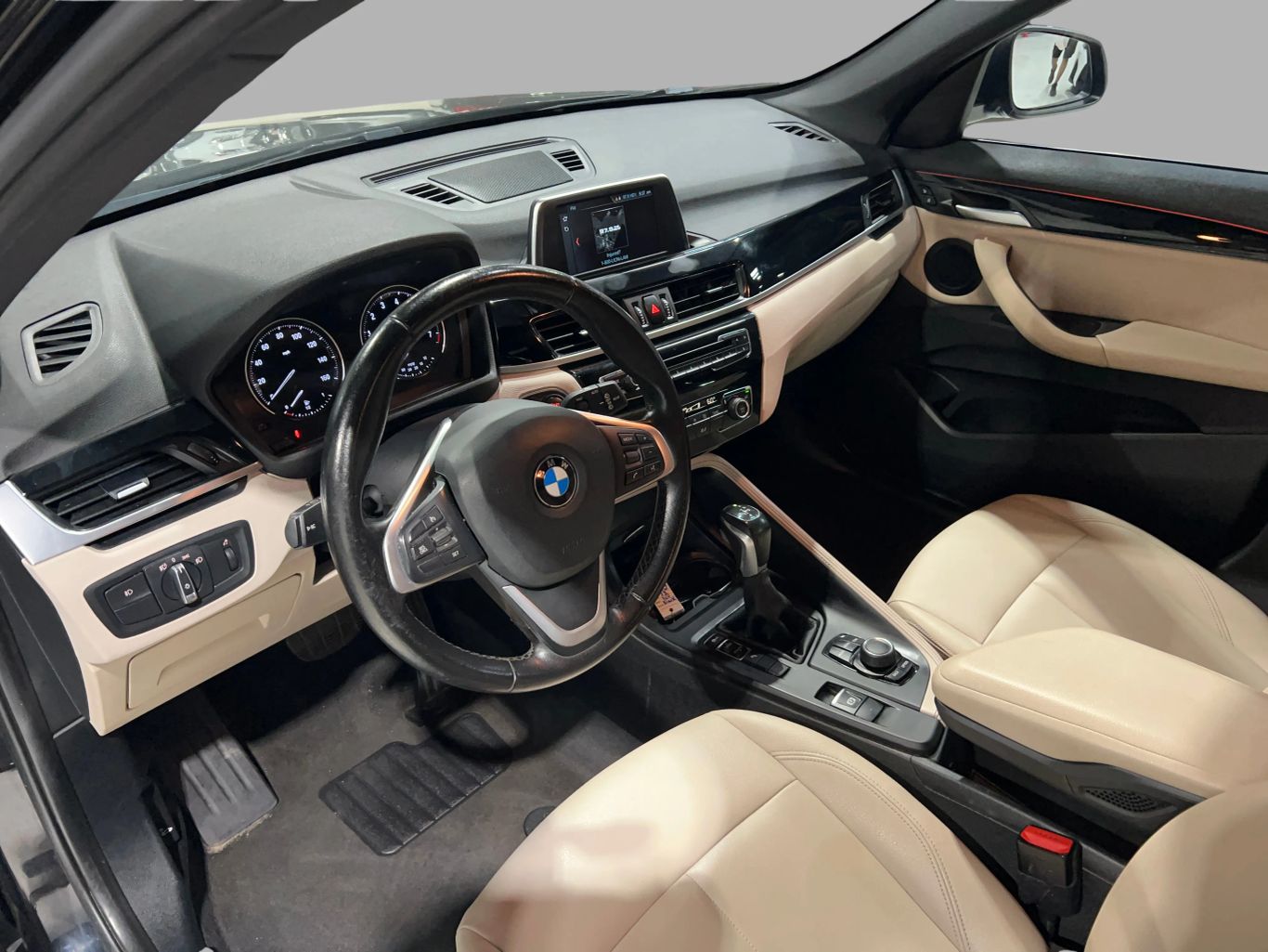 2018 BMW X1 SUV 4-CYL, TURBO, 2.0 LITER SDRIVE28I SPORT UTILITY 4D