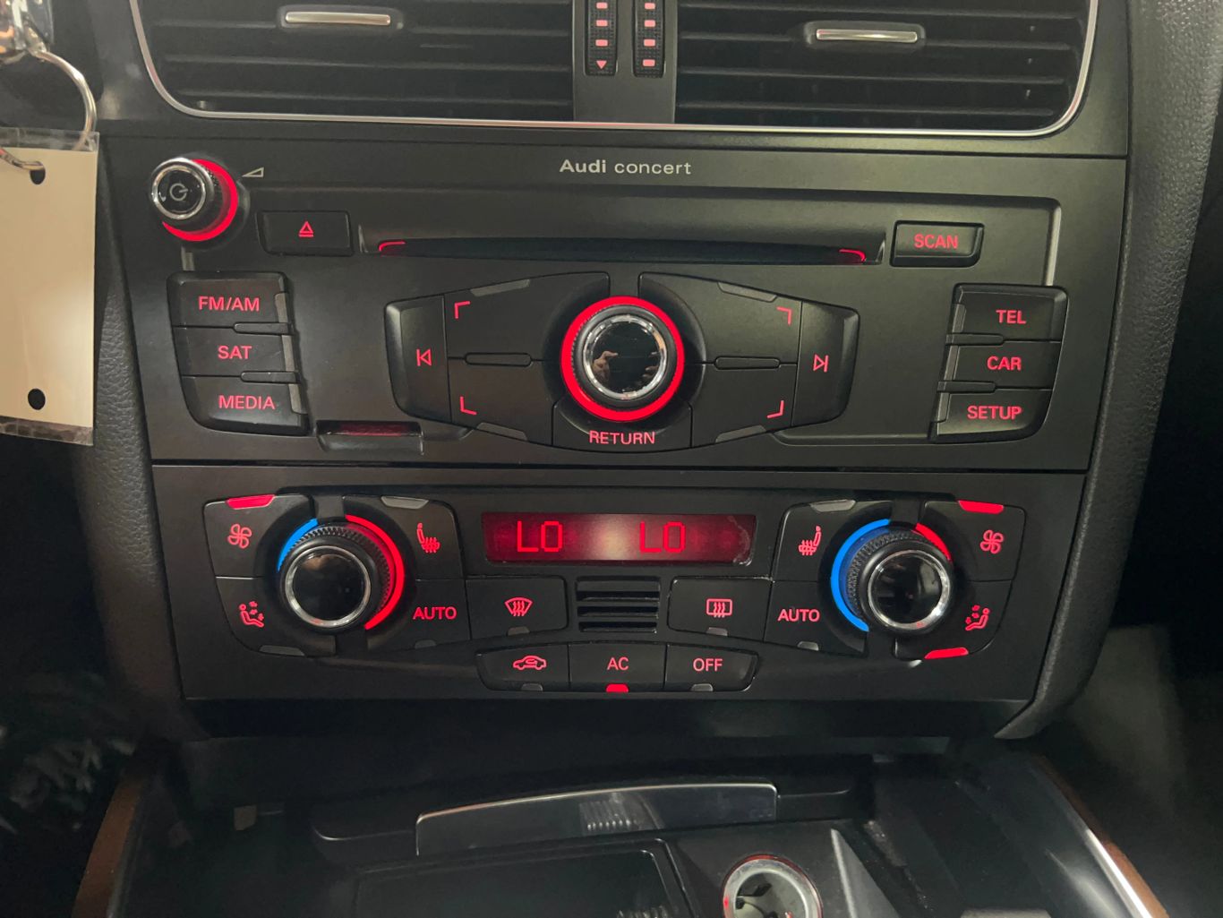 2011 AUDI Q5 SUV V6, 3.2 LITER 3.2 QUATTRO PREMIUM PLUS SPORT UTILITY 4D