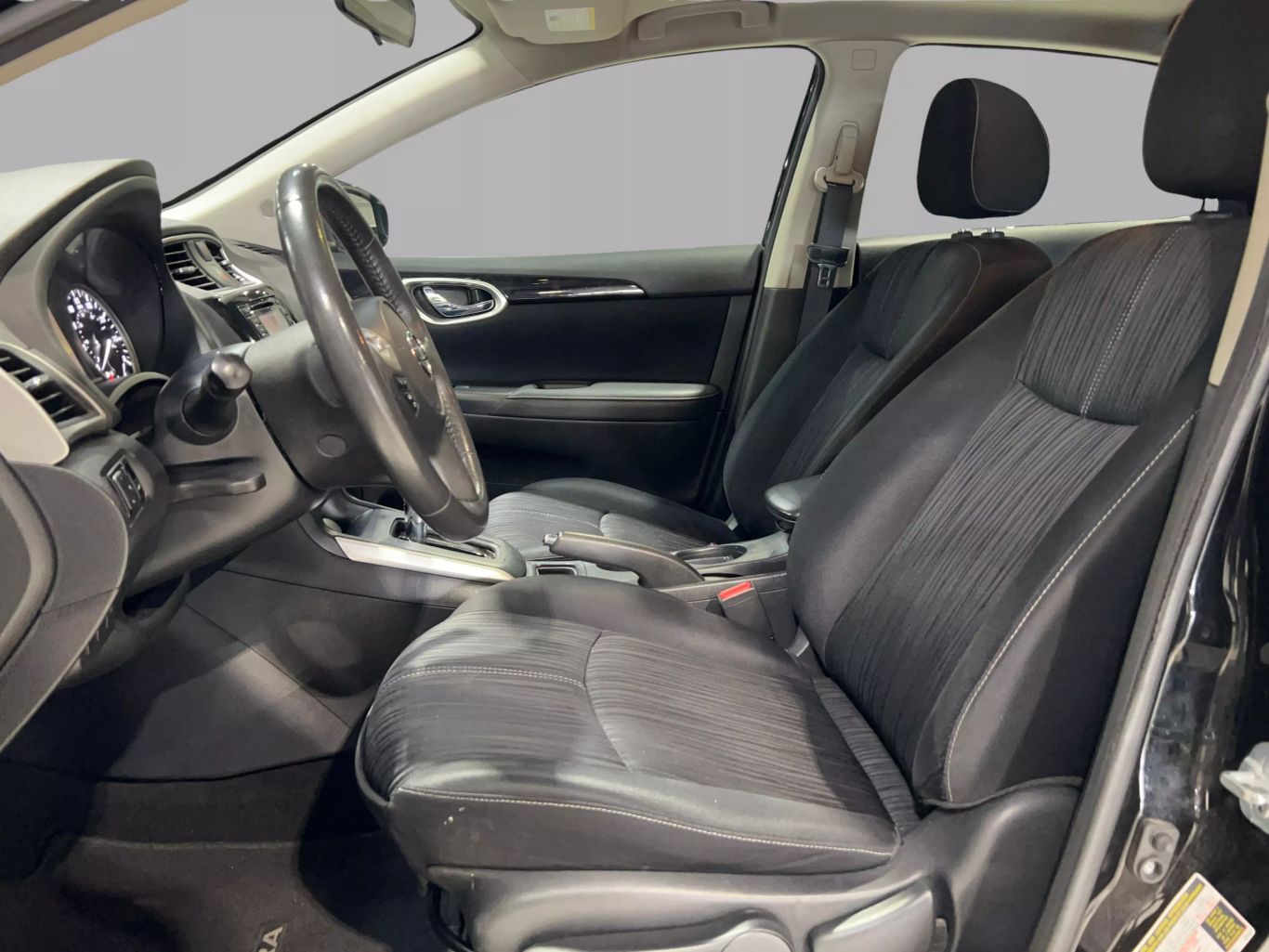 2016 NISSAN SENTRA SEDAN 4-CYL, 1.8 LITER SV SEDAN 4D