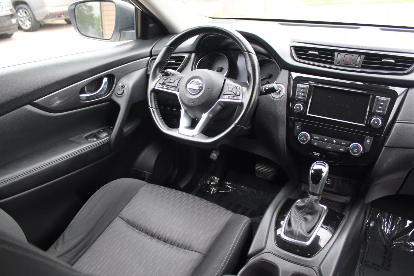 2020 Nissan Rogue Sv Sport Utility 4d - Image 12