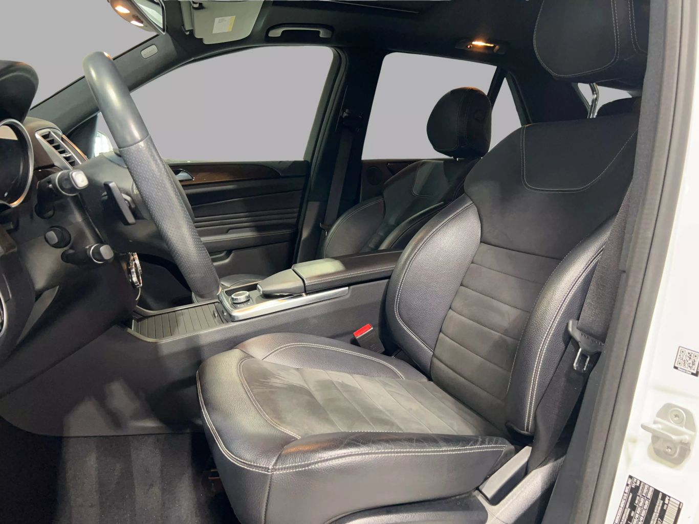 2015 MERCEDES-BENZ M-CLASS SUV V6, 3.5 LITER ML 350 SPORT UTILITY 4D