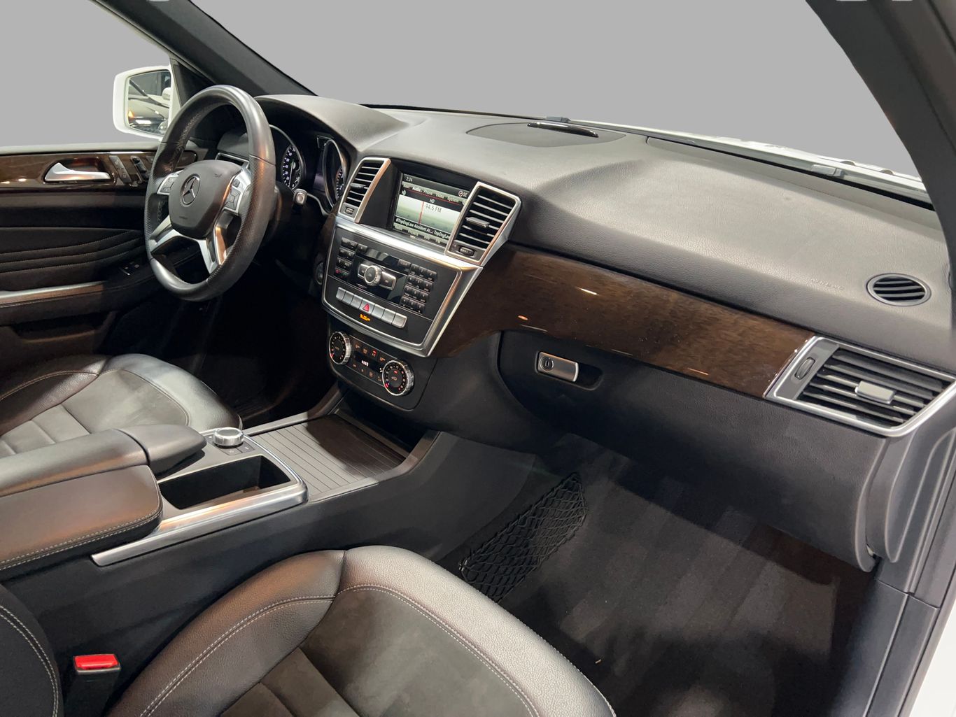 2015 MERCEDES-BENZ M-CLASS SUV V6, 3.5 LITER ML 350 SPORT UTILITY 4D