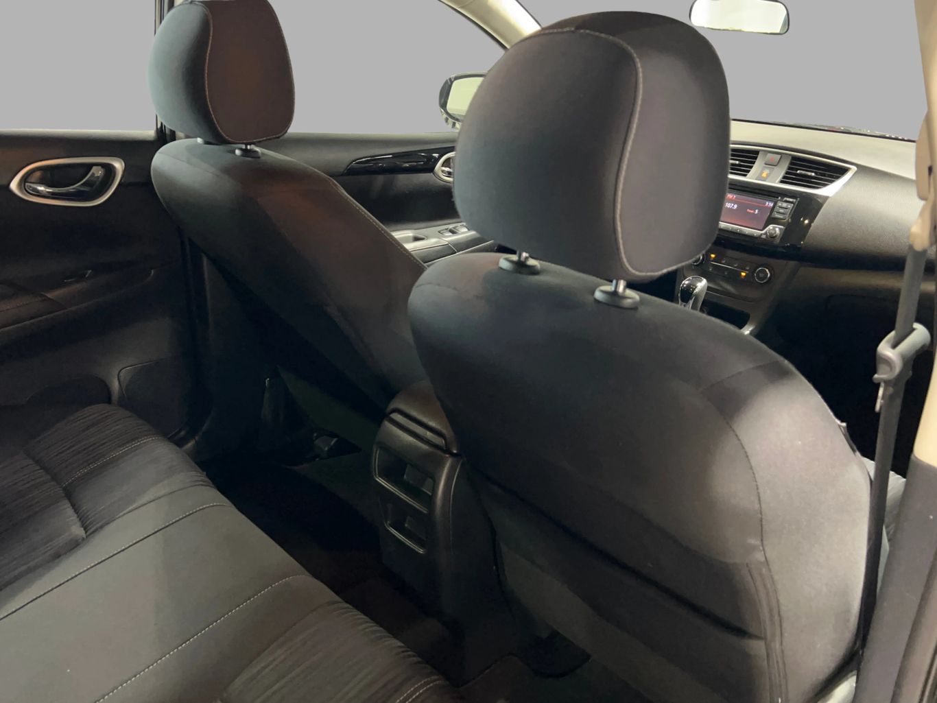 2016 NISSAN SENTRA SEDAN 4-CYL, 1.8 LITER SV SEDAN 4D