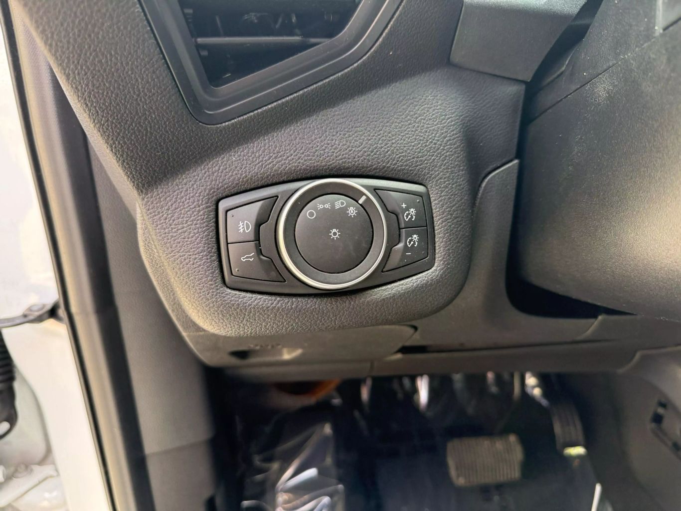 2018 FORD ESCAPE SUV 4-CYL, ECOBOOST, TURBO, 1.5 LITER SE SPORT UTILITY 4D