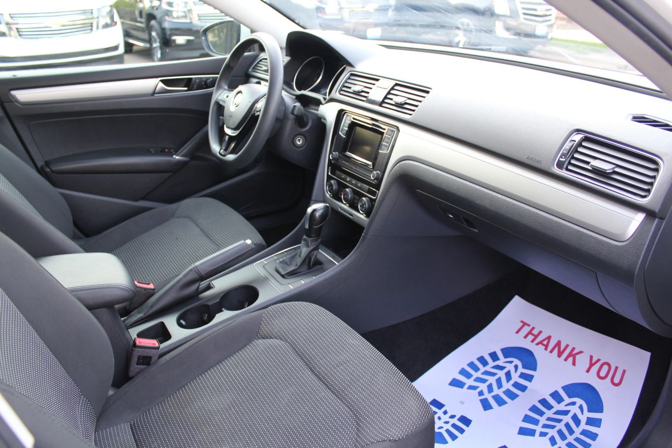 2018 Volkswagen Passat 2.0t R-line Sedan 4d - Image 13