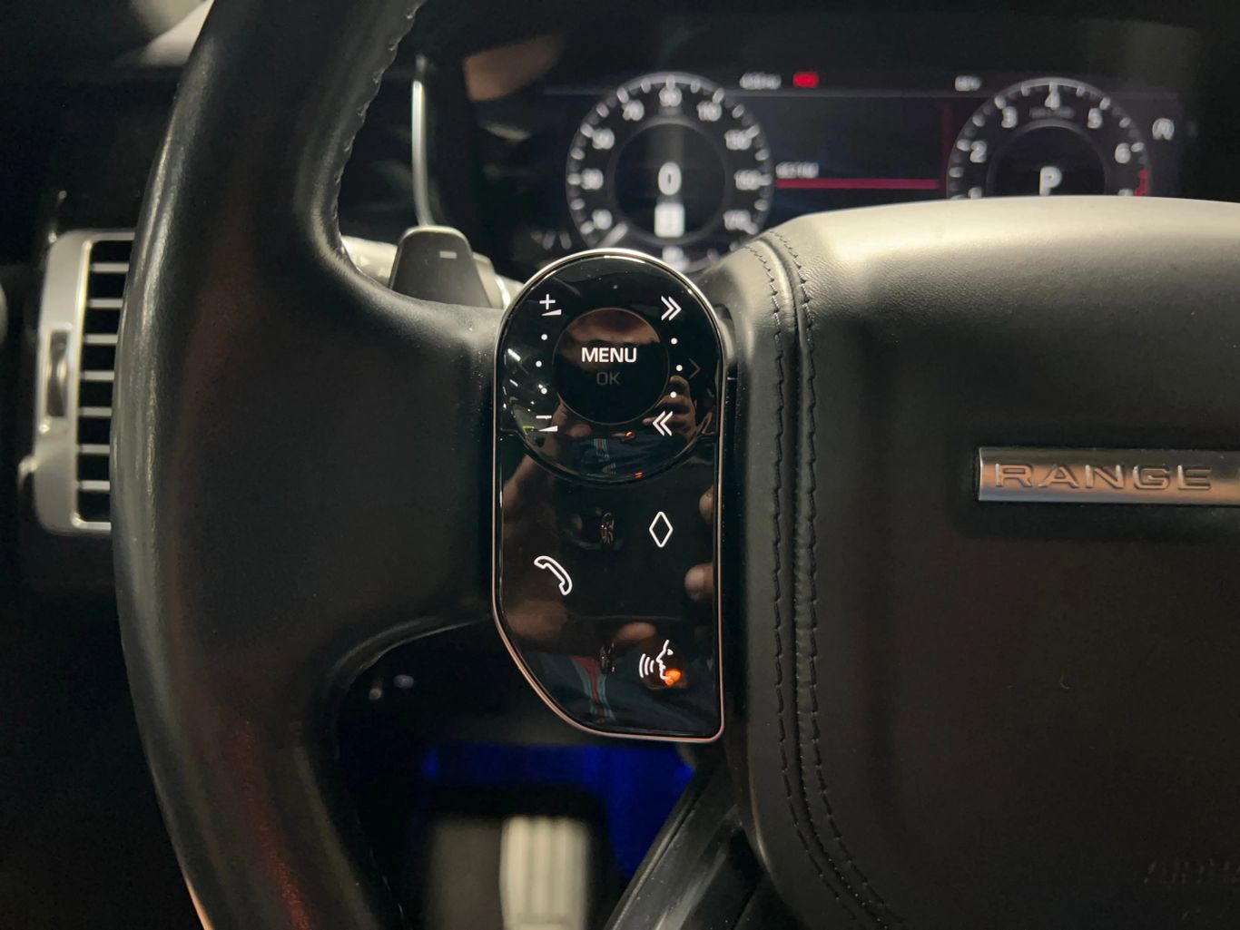 2019 LAND ROVER RANGE ROVER SUV V8, SUPERCHARGED, 5.0 LITER SUPERCHARGED SPORT UTILITY 4D