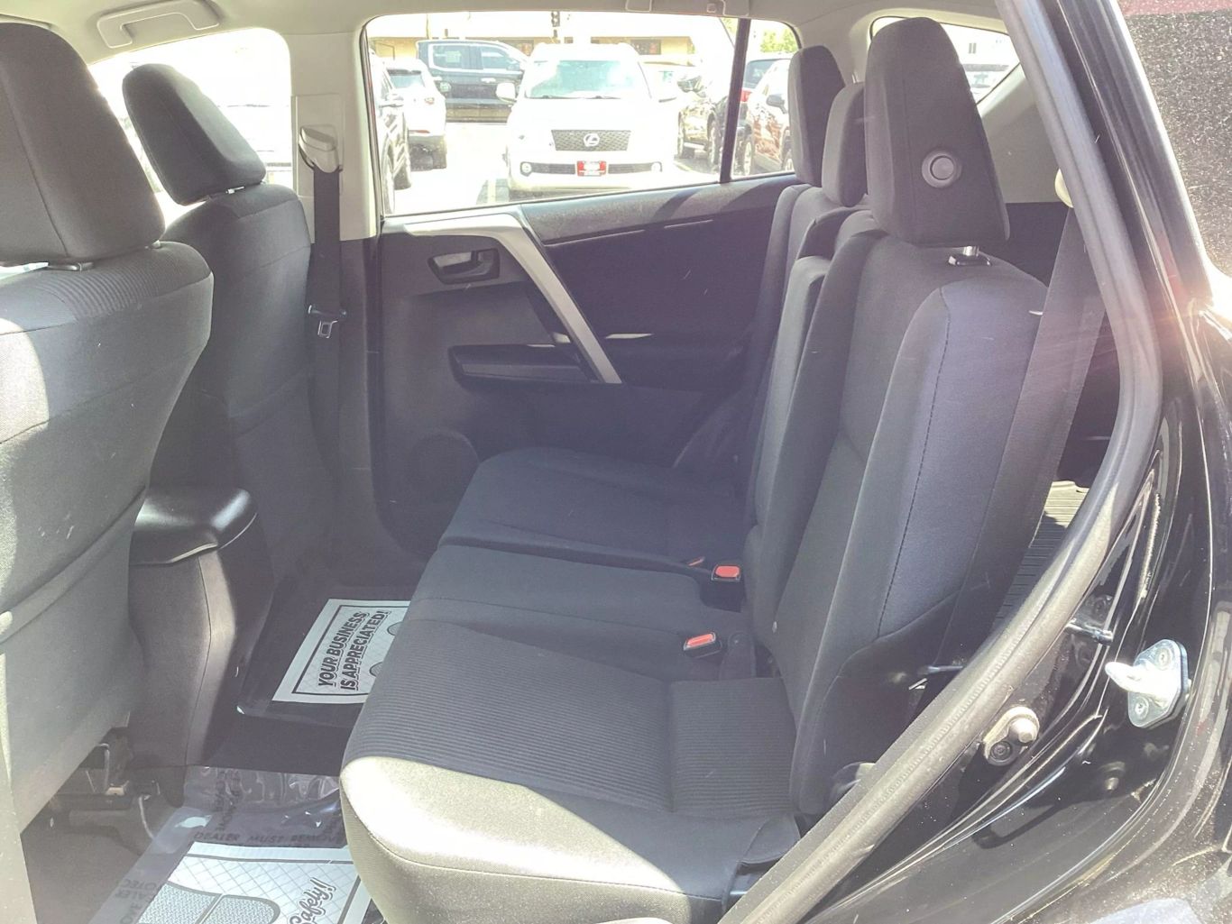 2016 Toyota Rav4 - Image 12