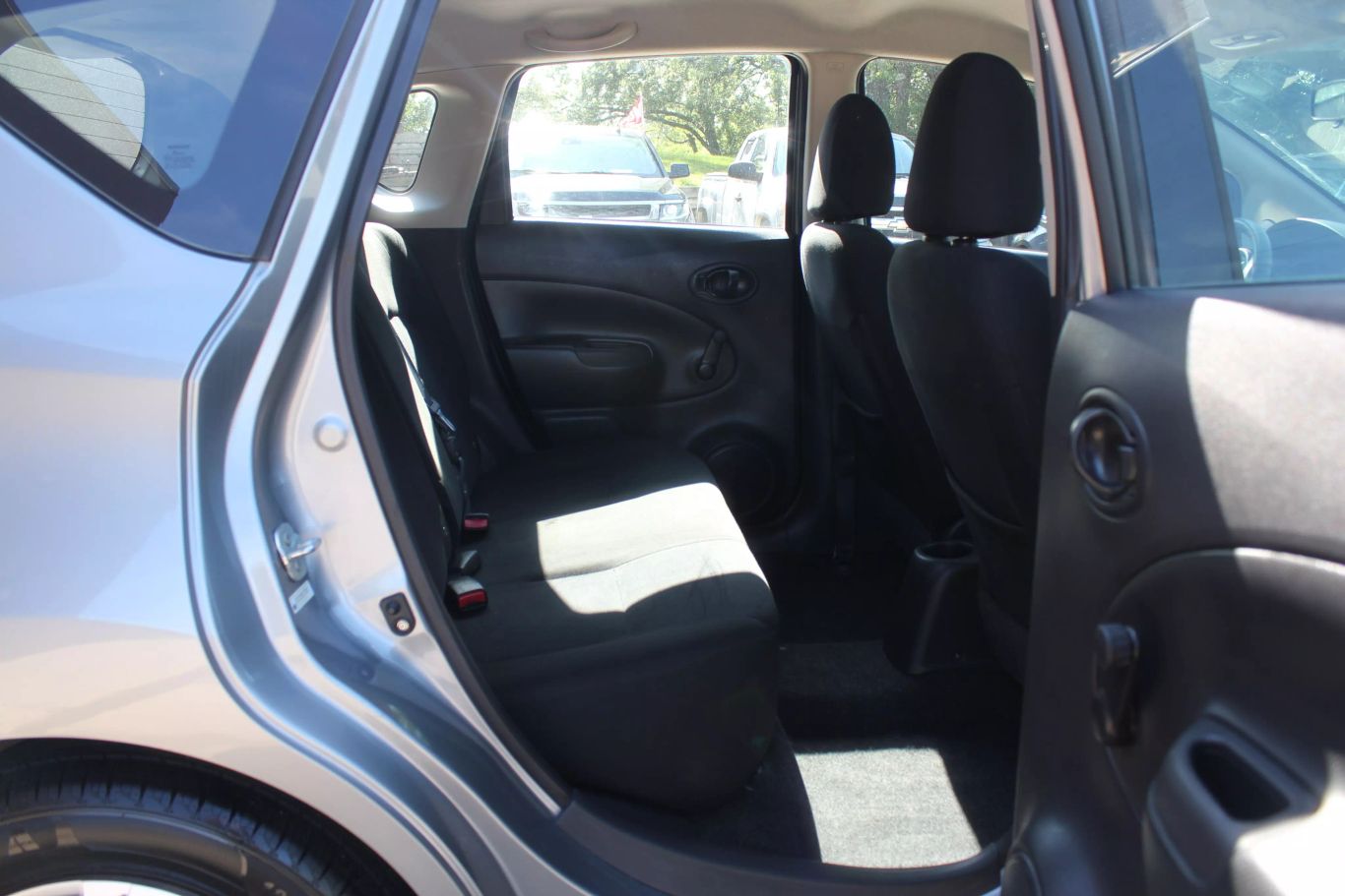 2015 Nissan Versa Note S Plus Hatchback 4d - Image 15