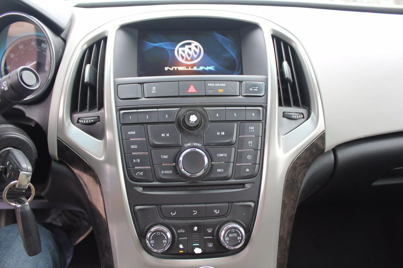 2013 Buick Verano Sedan 4d - Image 21