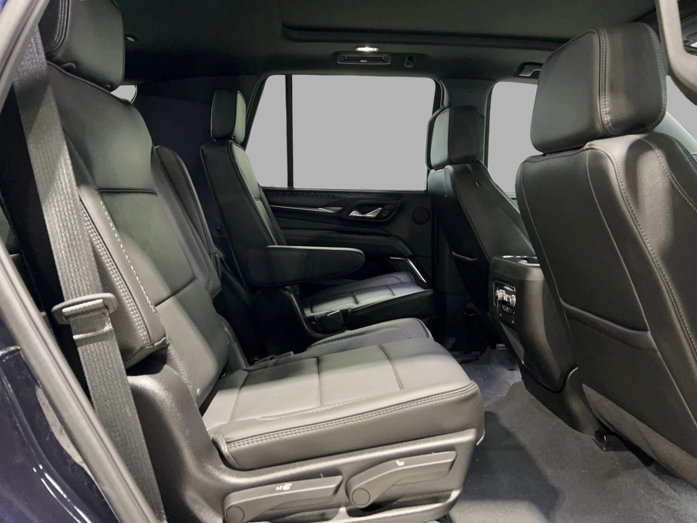 2024 GMC YUKON SUV V8, ECOTEC3, 6.2 LITER DENALI SPORT UTILITY 4D