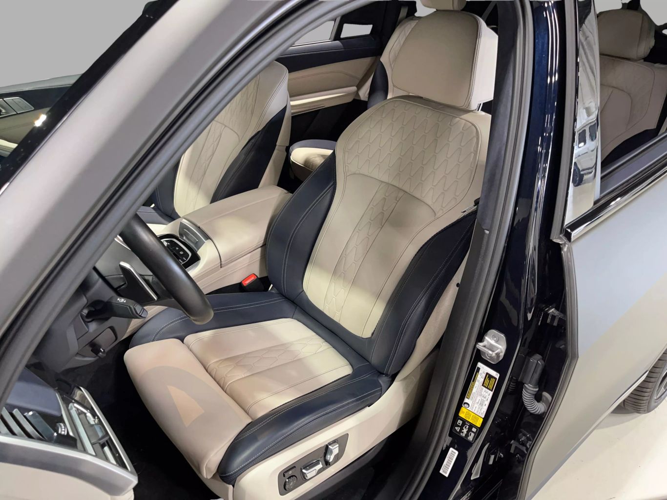 2021 BMW X7 M50I SPORT UTILITY 4D SUV V8, TWIN TURBO, 4.4 LITER SUV