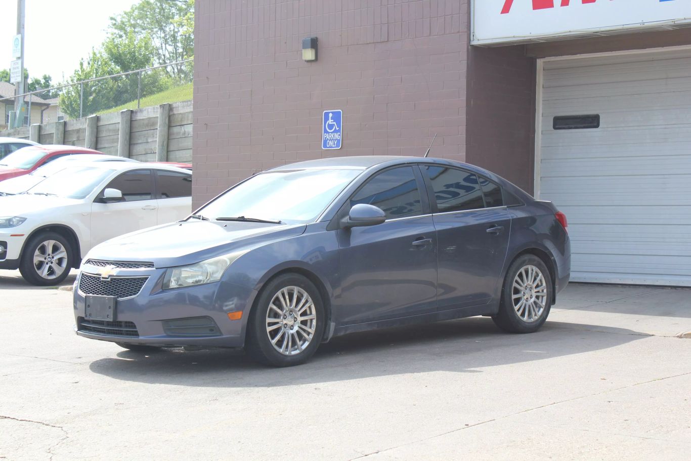 2013 Chevrolet Cruze Eco Sedan 4d - Image 3