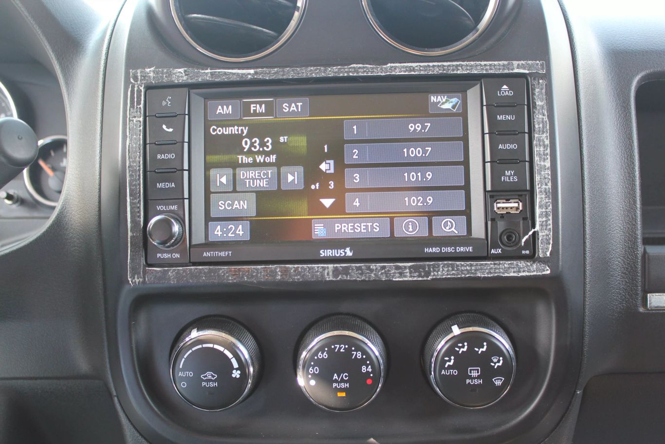 2014 Jeep Patriot Limited Sport Utility 4d - Image 20