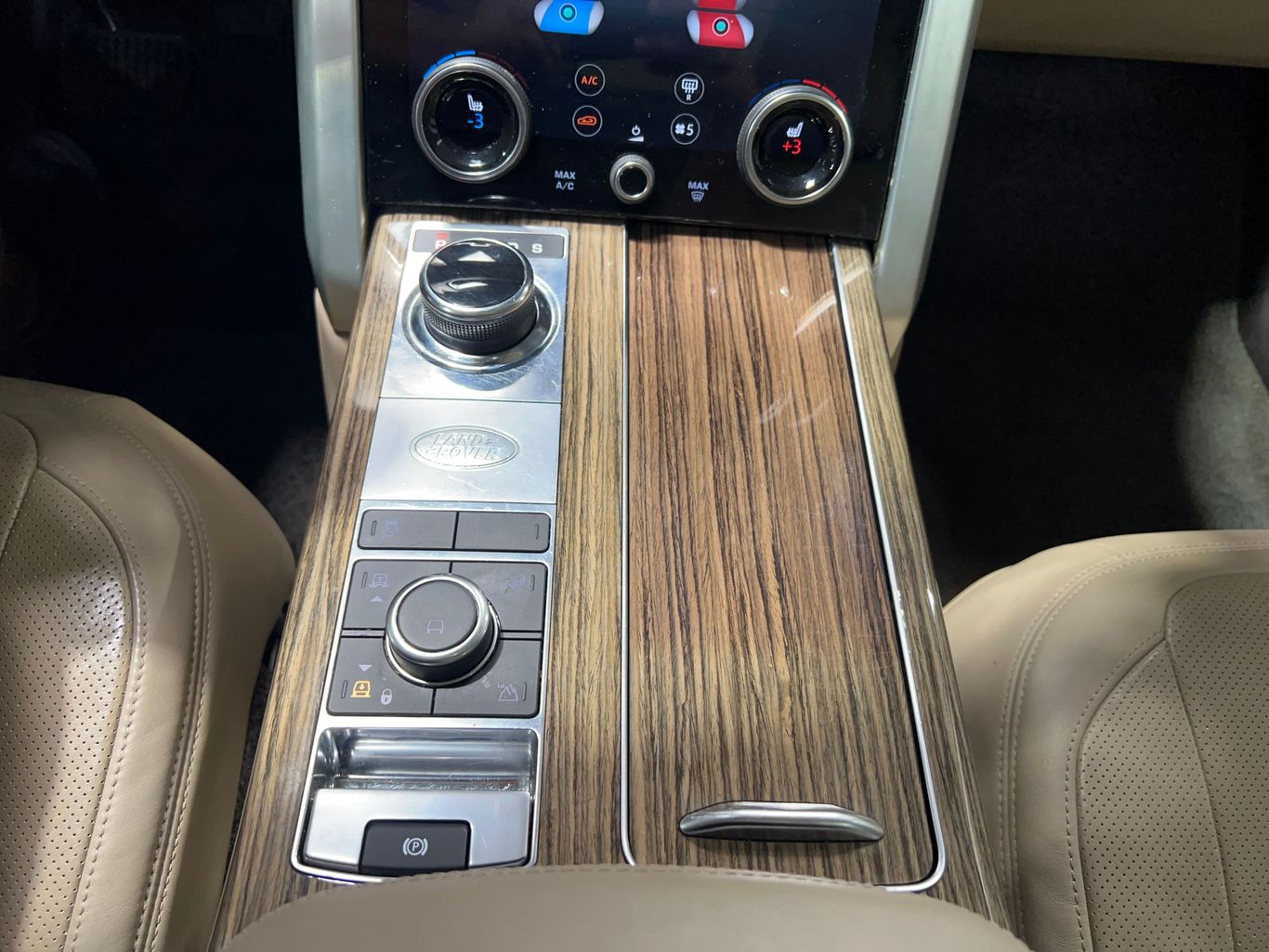 2019 LAND ROVER RANGE ROVER SUV V6, SUPERCHARGED, 3.0 LITER HSE SPORT UTILITY 4D
