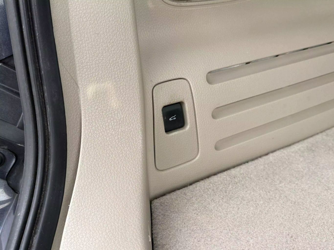 2013 LINCOLN MKX SUV V6, 3.7 LITER SPORT UTILITY 4D