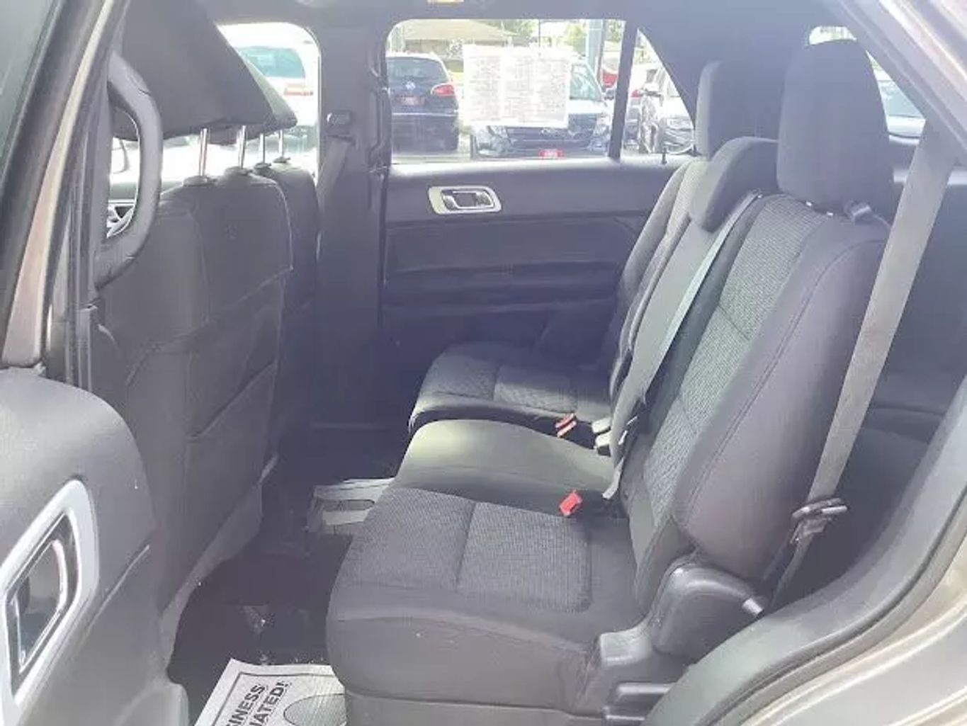 2011 Ford Explorer - Image 12