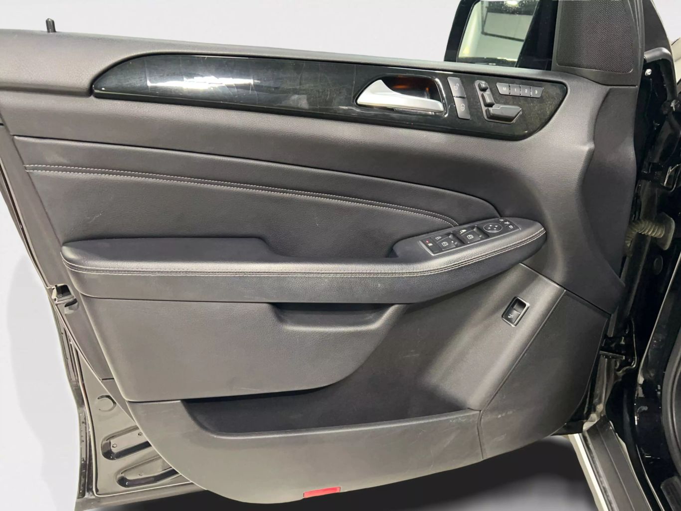 2015 MERCEDES-BENZ M-CLASS SUV V6, 3.5 LITER ML 350 SPORT UTILITY 4D