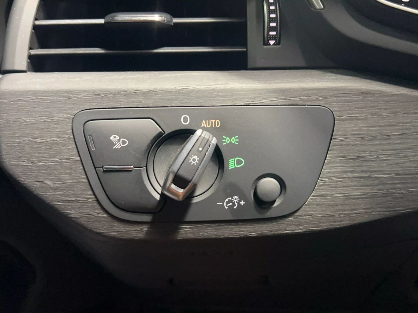 2019 AUDI A5 SEDAN 4-CYL, TURBO, 2.0 LITER PREMIUM PLUS SEDAN 4D
