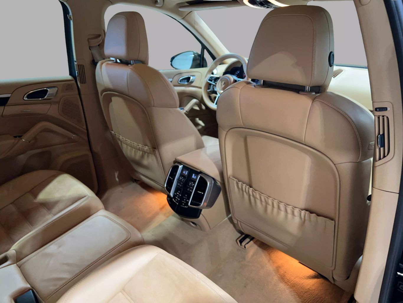 2017 PORSCHE CAYENNE SUV V6, 3.6 LITER SPORT UTILITY 4D
