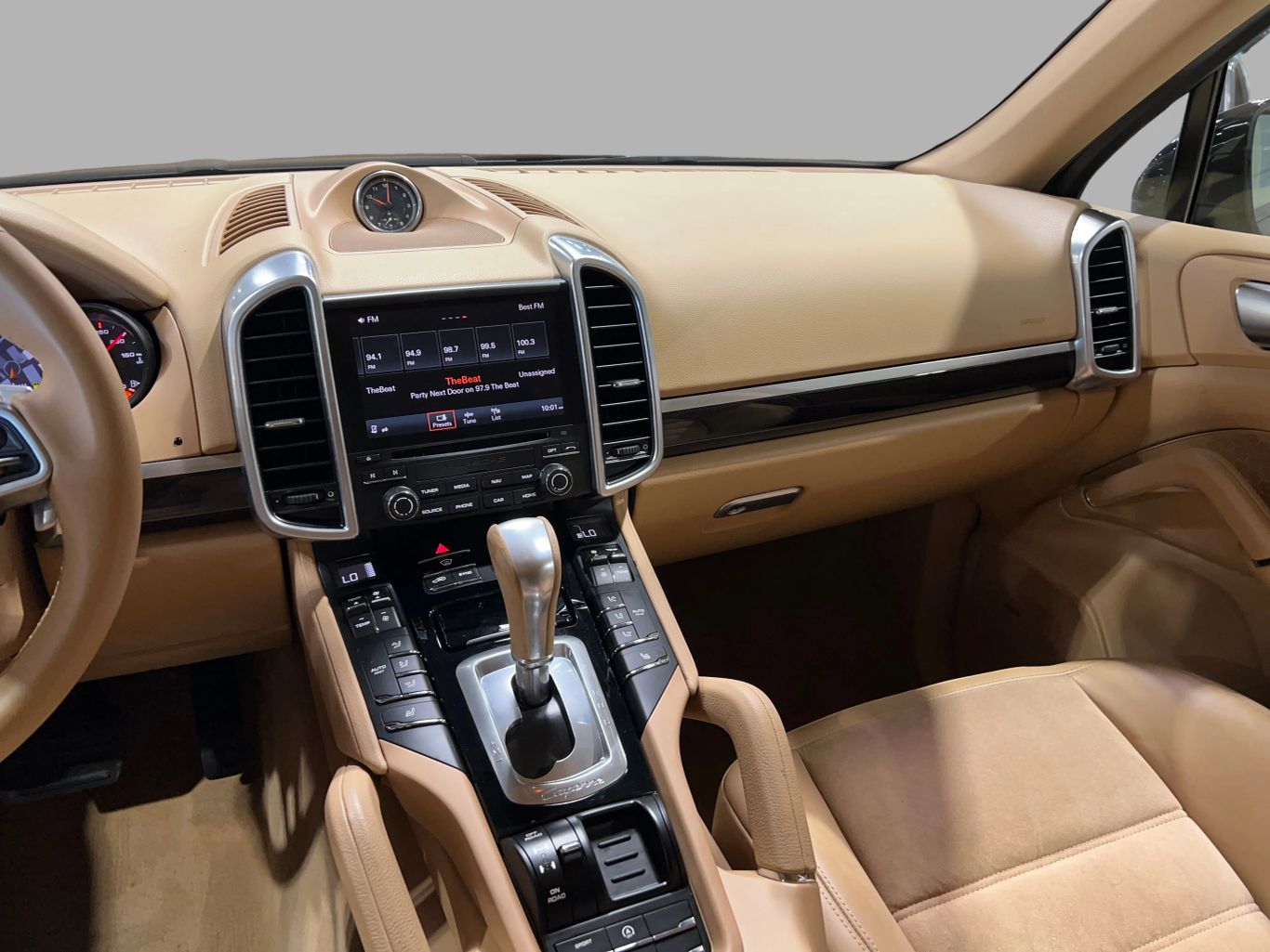 2017 PORSCHE CAYENNE SUV V6, 3.6 LITER SPORT UTILITY 4D