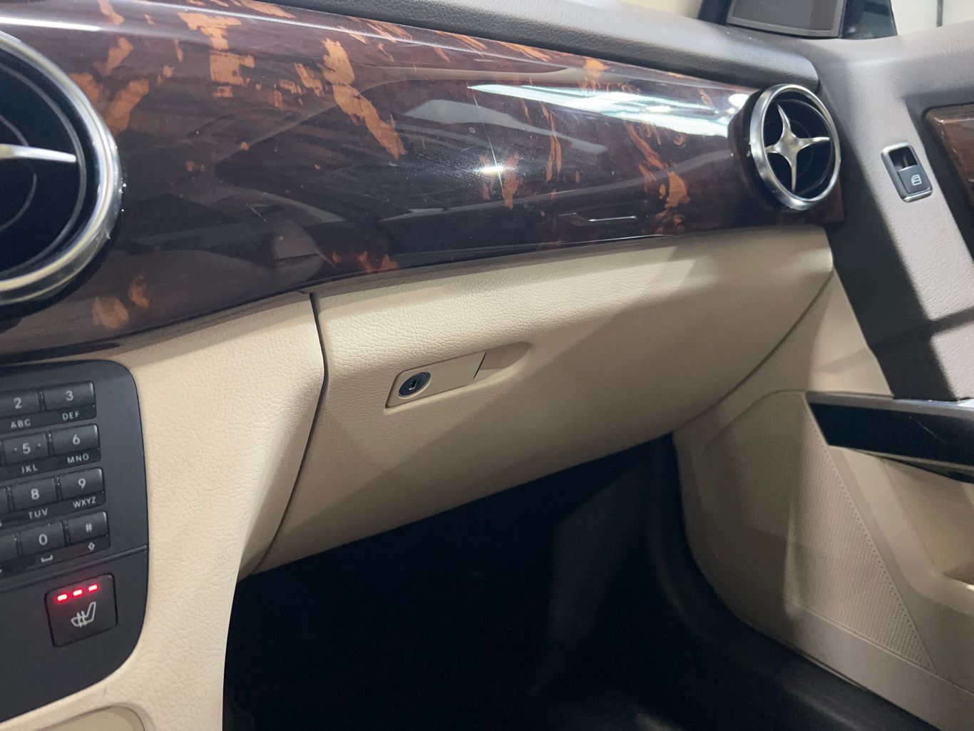 2013 MERCEDES-BENZ GLK-CLASS SUV V6, 3.5 LITER GLK 350 SPORT UTILITY 4D