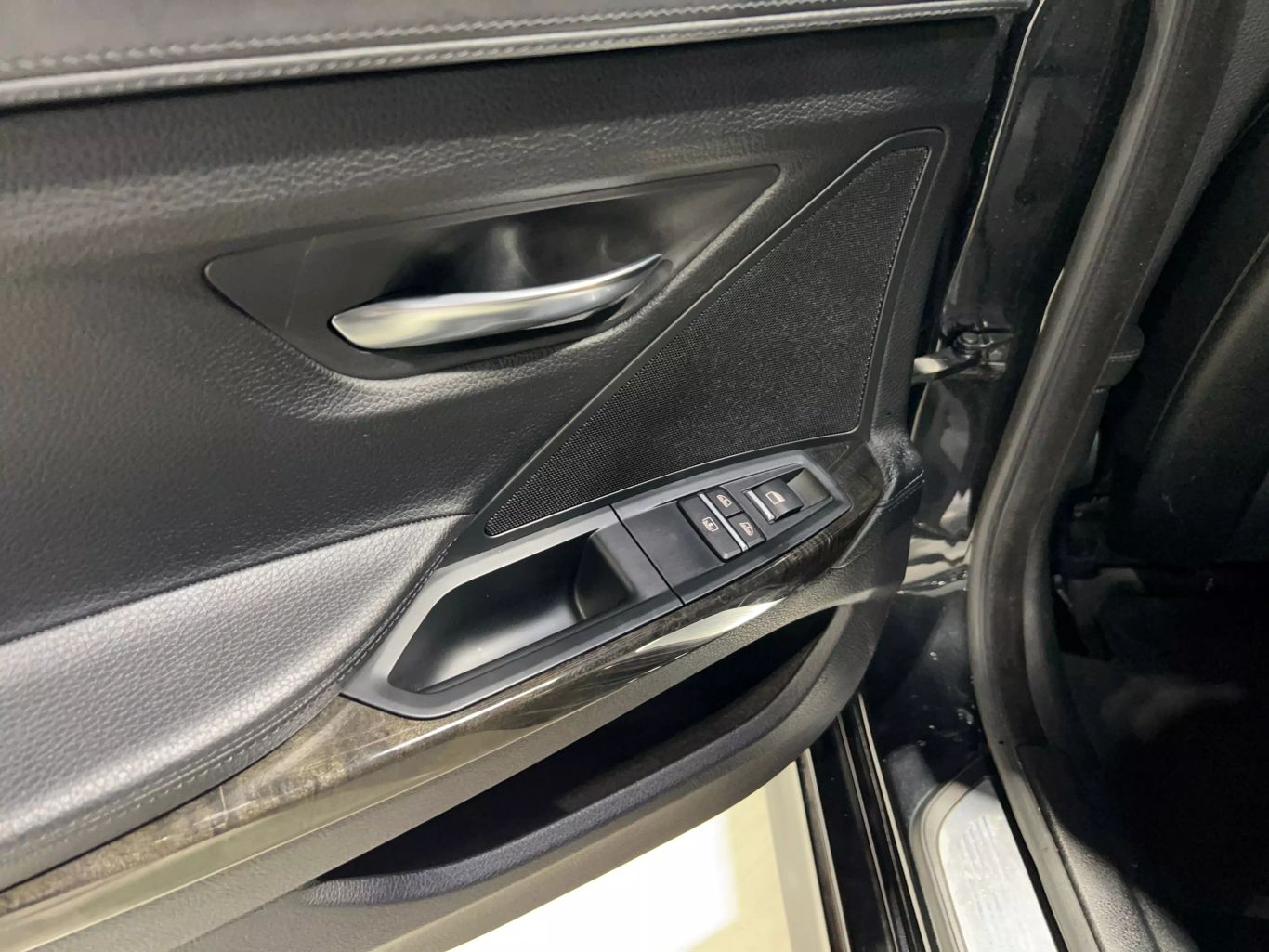 2015 BMW 6 SERIES SEDAN 6-CYL, TURBO, 3.0 LITER 640I GRAN COUPE 4D