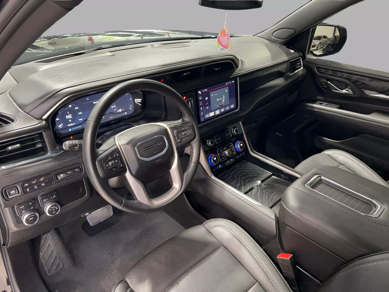 2024 GMC YUKON SUV V8, ECOTEC3, 6.2 LITER DENALI SPORT UTILITY 4D