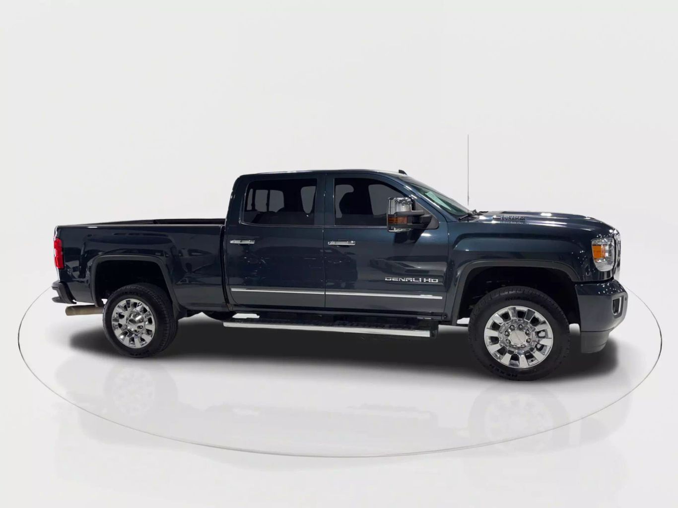 2019 GMC SIERRA 2500 HD CREW CAB PICKUP V8, TURBO DIESEL, 6.6 LITER DENALI PICKUP 4D 6 1/2 FT