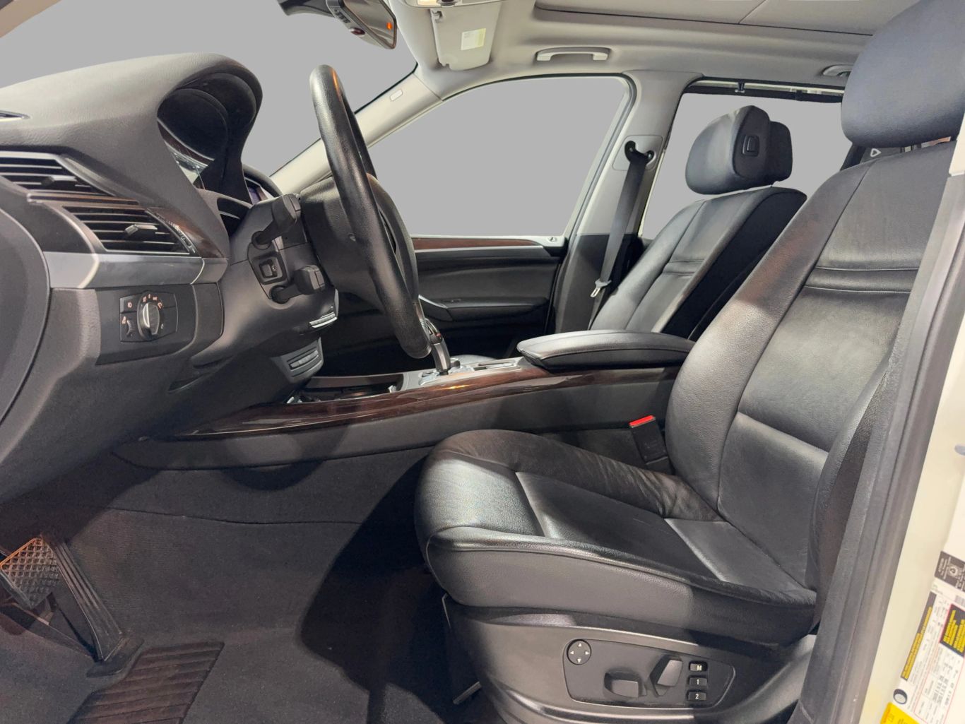 2010 BMW X5 SUV 6-CYL, 3.0 LITER XDRIVE30I SPORT UTILITY 4D