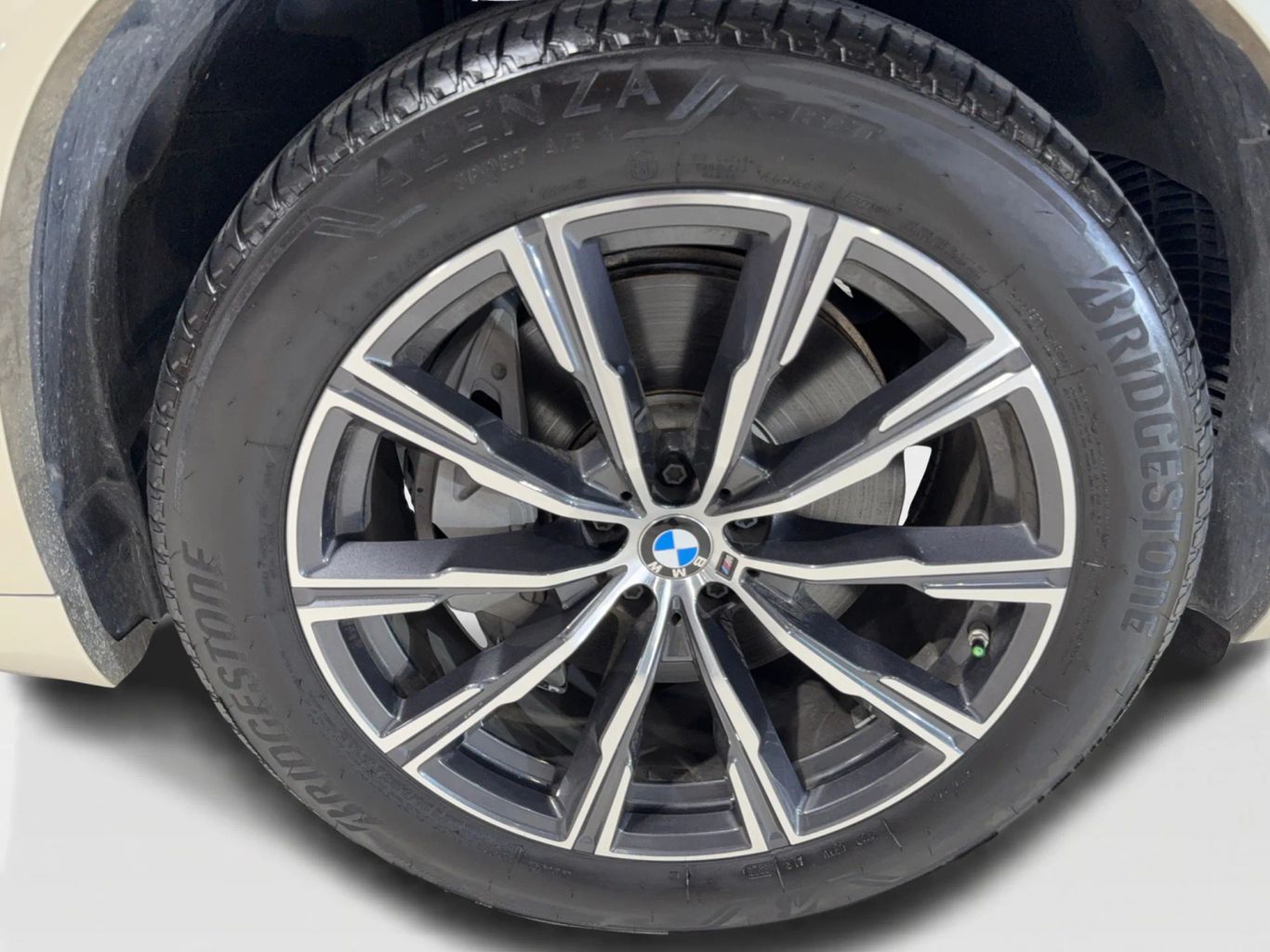 2019 BMW X5 SUV V8, TWIN TURBO, 4.4 LITER XDRIVE50I SPORT UTILITY 4D